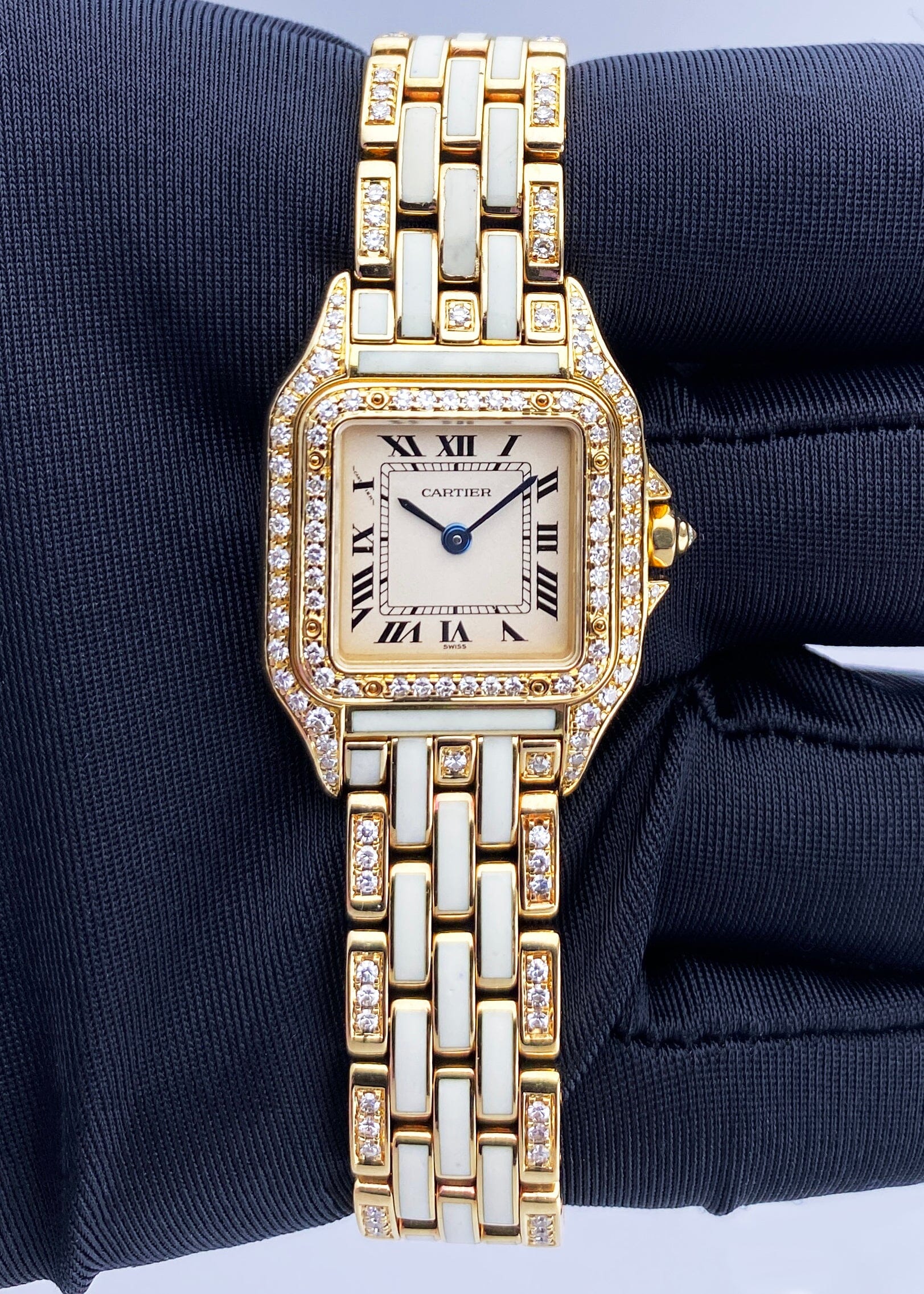 Cartier Panthere GGC98010 Diamond 18K Yellow Gold Ladies Watch