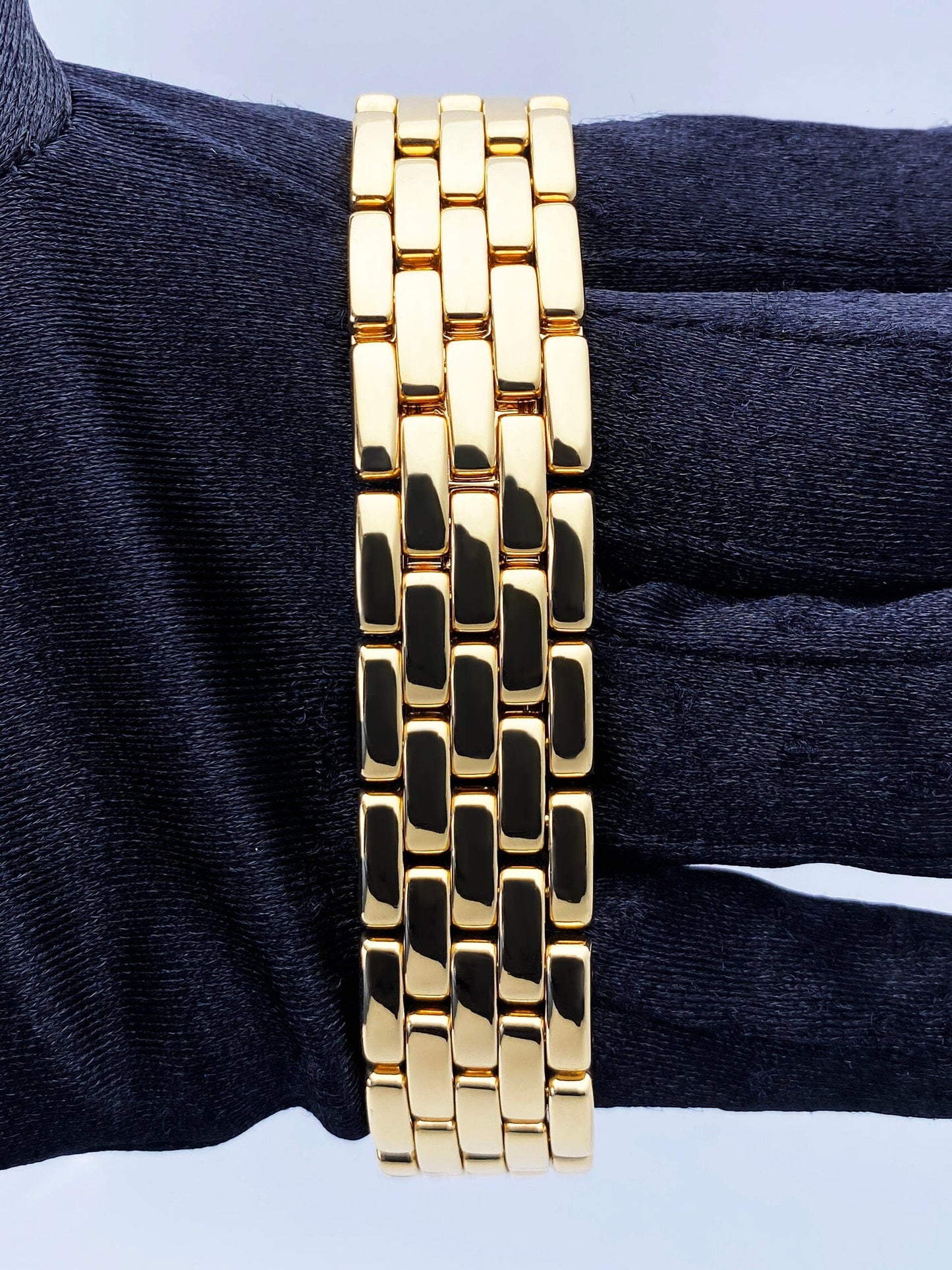 Cartier Panthere Jumbo 83783647 18K Yellow Gold Mens Watch - Wristwatch
