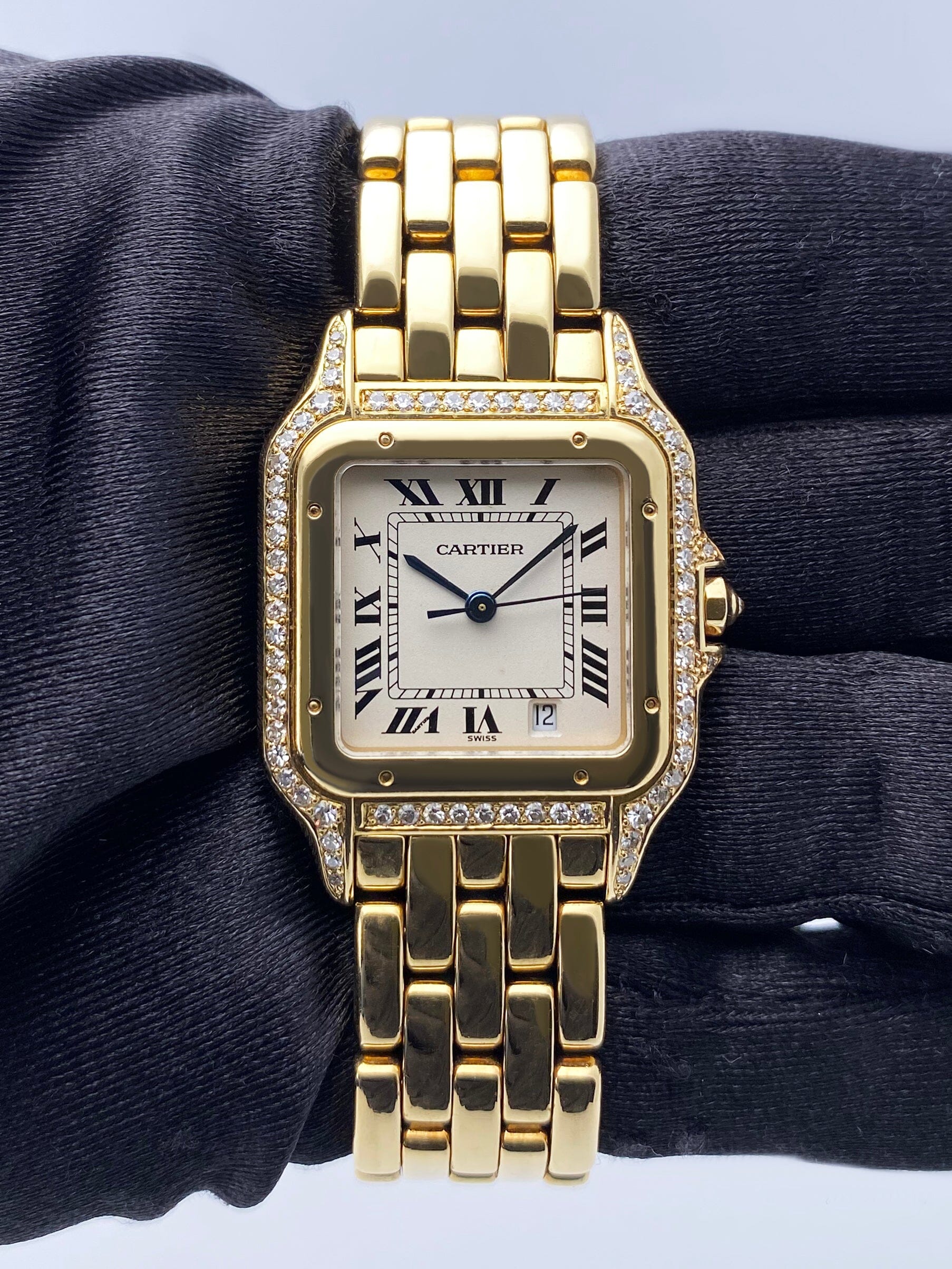 Cartier Panthere Medium 8839 Diamond 18K Yellow Gold Ladies Watch - Watches