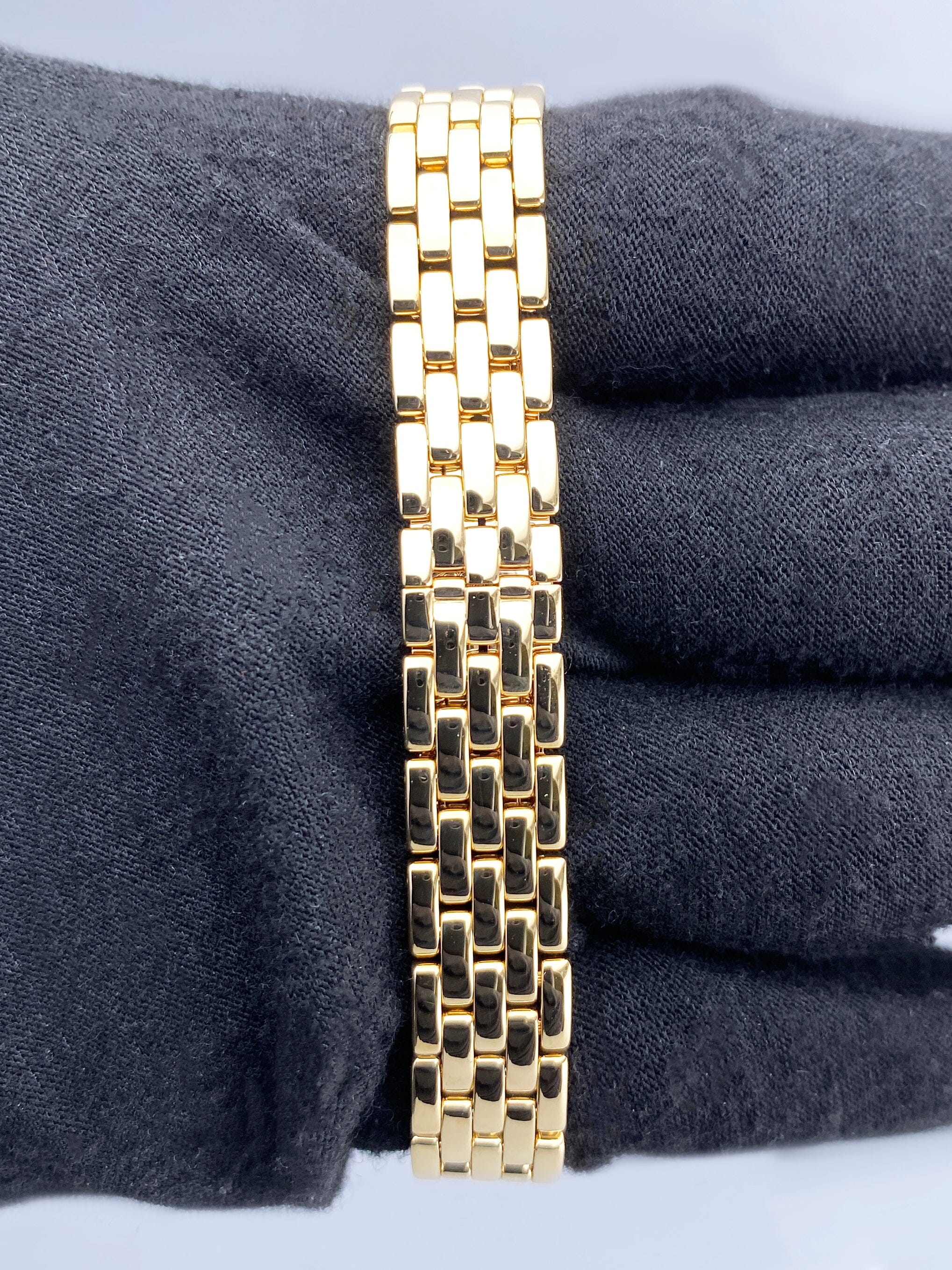 Cartier Panthere Mini WF3182B9 18K Yellow Gold Diamond Ladies