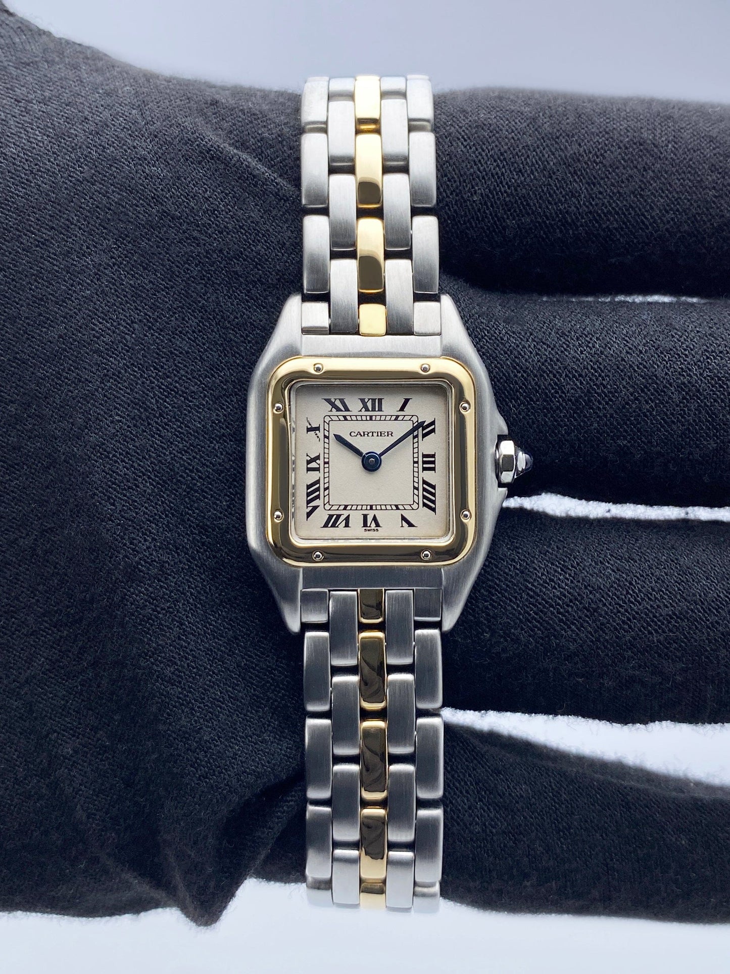 Cartier Panthere One Row Ladies Watch - Wristwatch