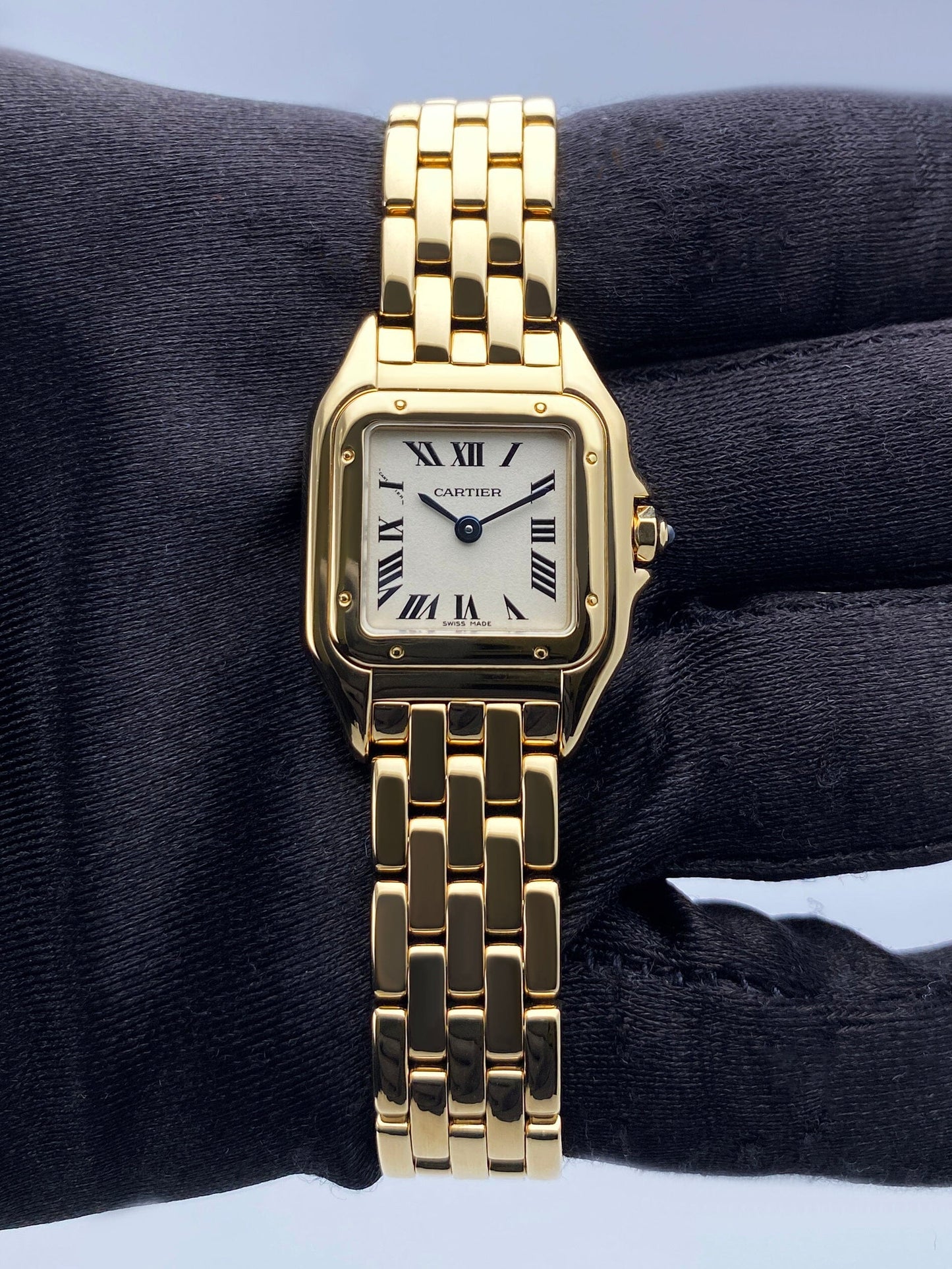 Cartier Panthere W25022B9 18K Yellow Gold Ladies Watch - Wristwatch