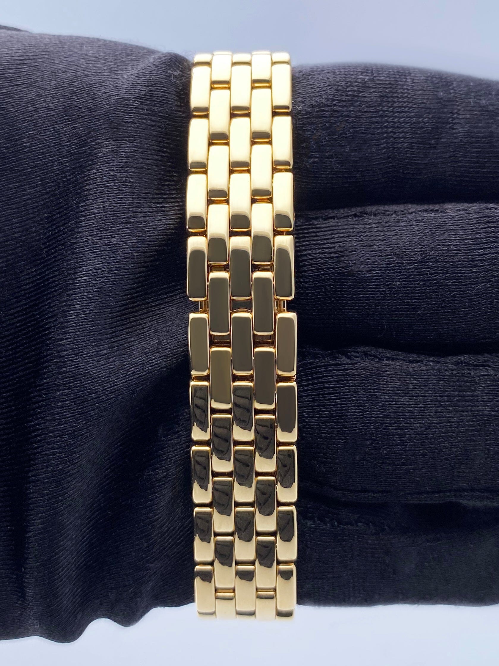 Cartier Panthere W25022B9 18K Yellow Gold Ladies Watch - Watches
