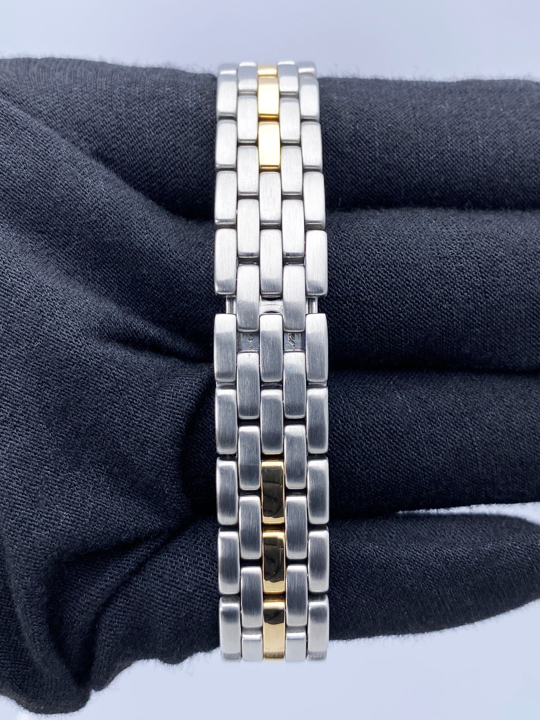 Cartier Panthere W25029B5 One Rows Ladies Watch - Watches