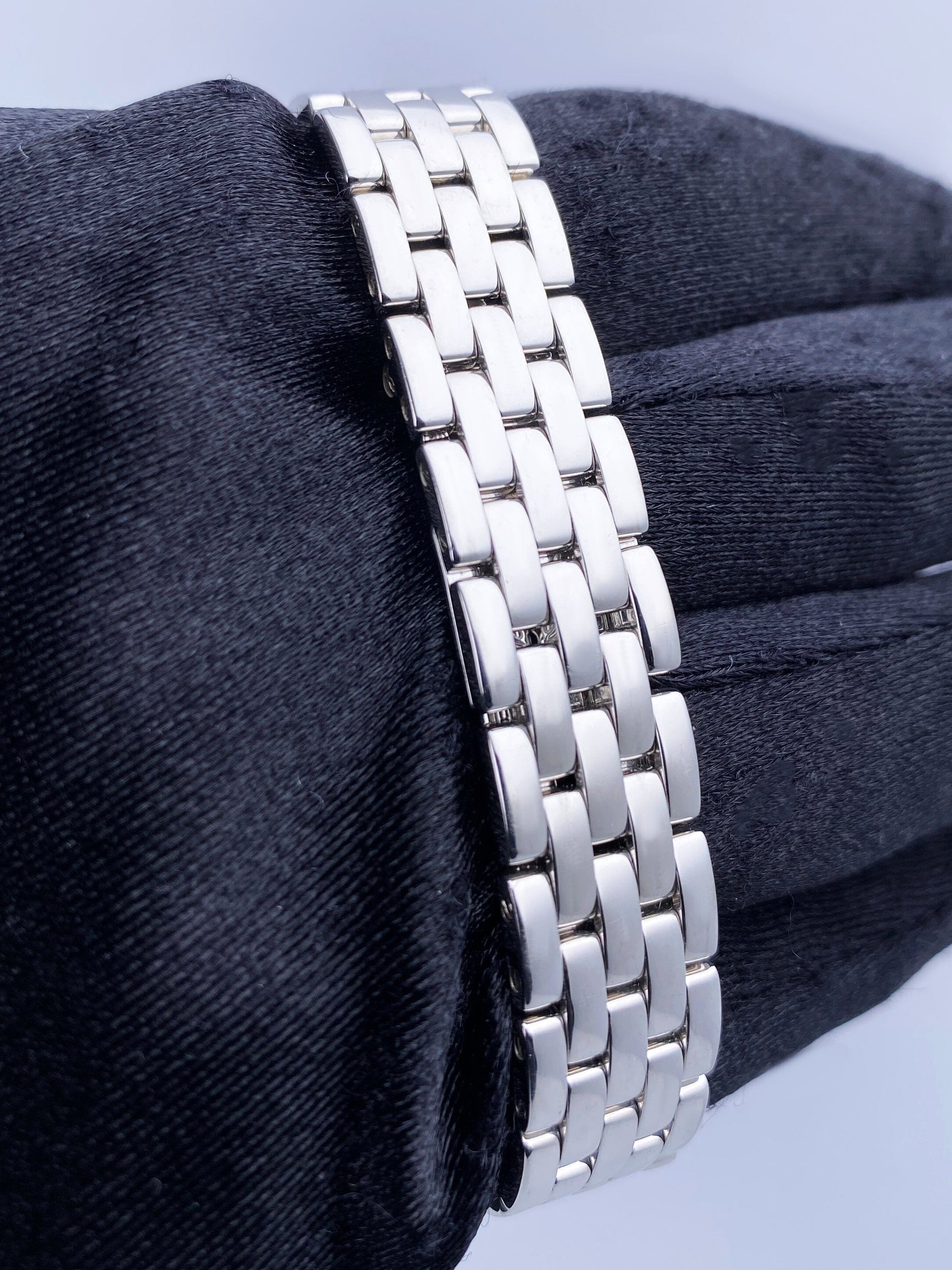 Cartier Panthere WF3259F3 Salmon Dial White Gold Diamond Ladies Watch