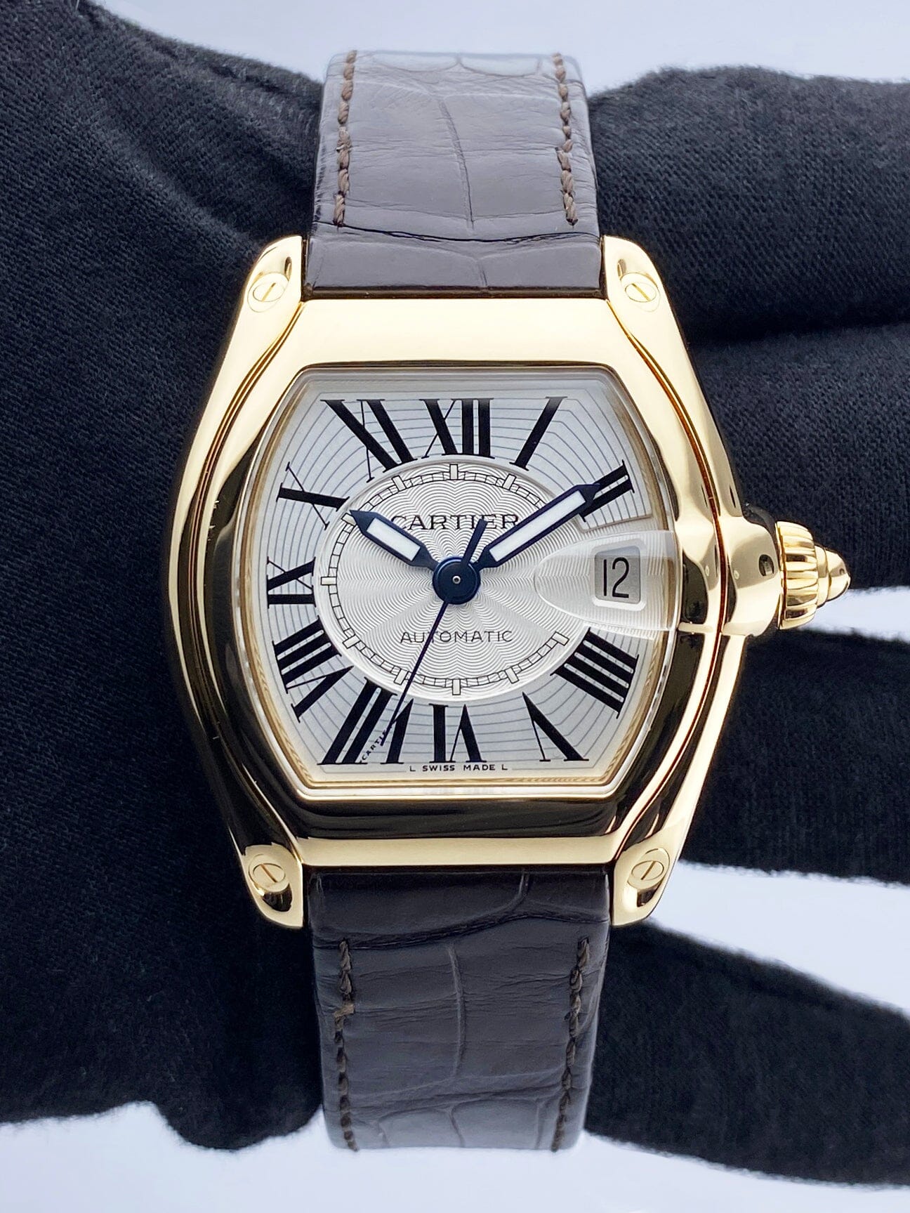 Cartier Roadster Large W62005V2 18K Yellow Gold Mens Watch - Watches