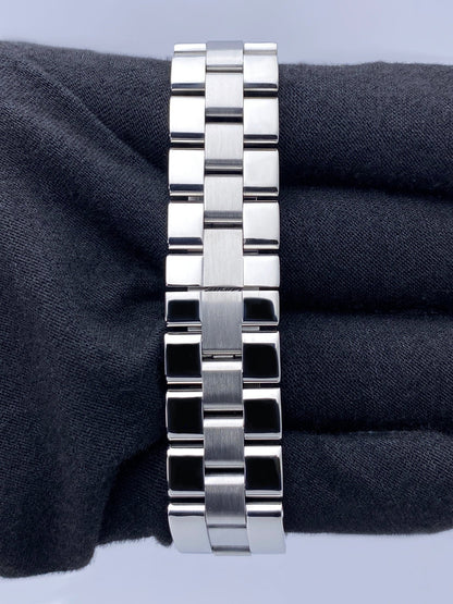 Cartier Roadster W62016V3 Stainless Steel Ladies Watch - Virtual
