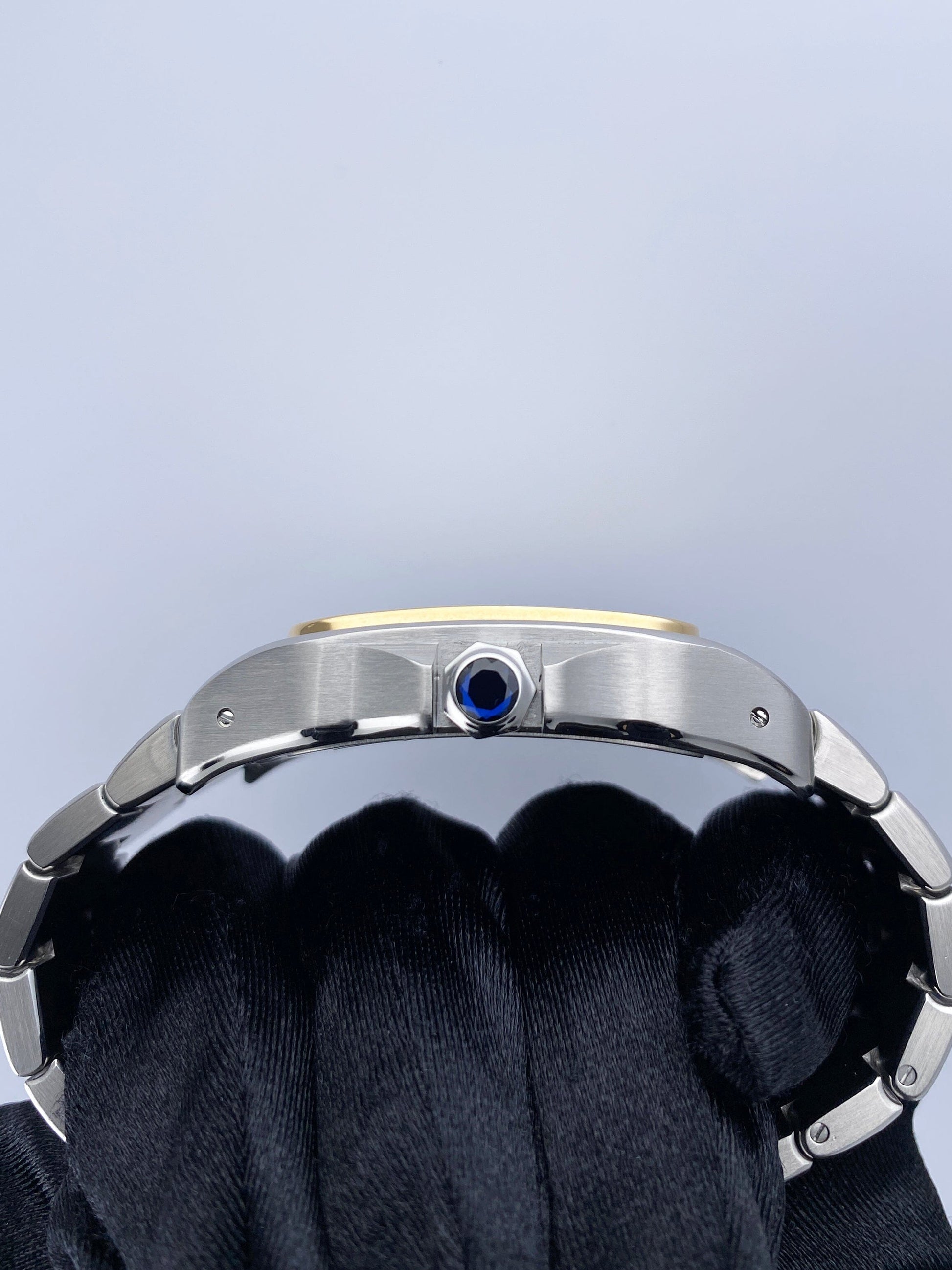 C02132301X_4 copy.jpg