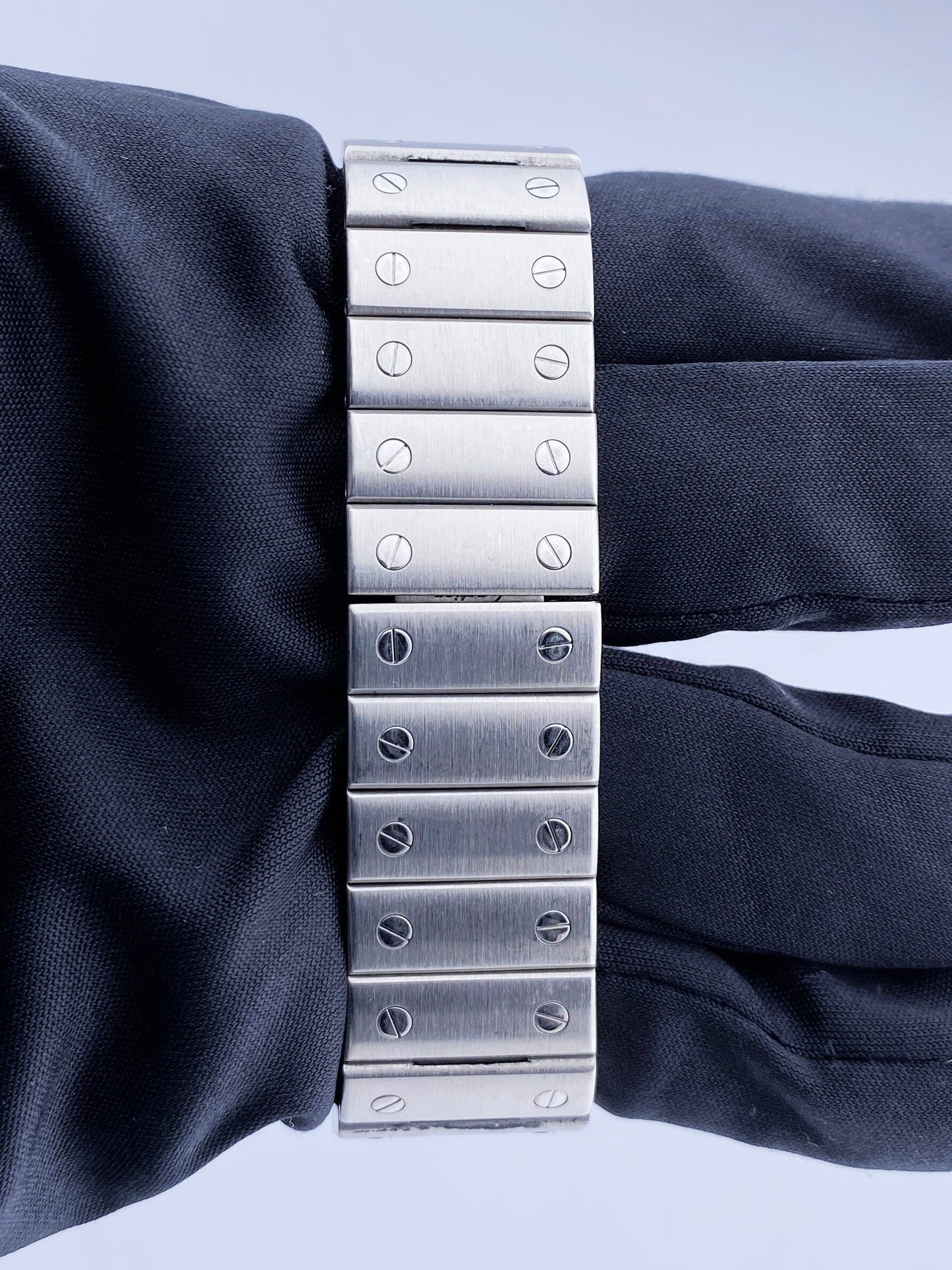 C11242106X_10 copy.jpg