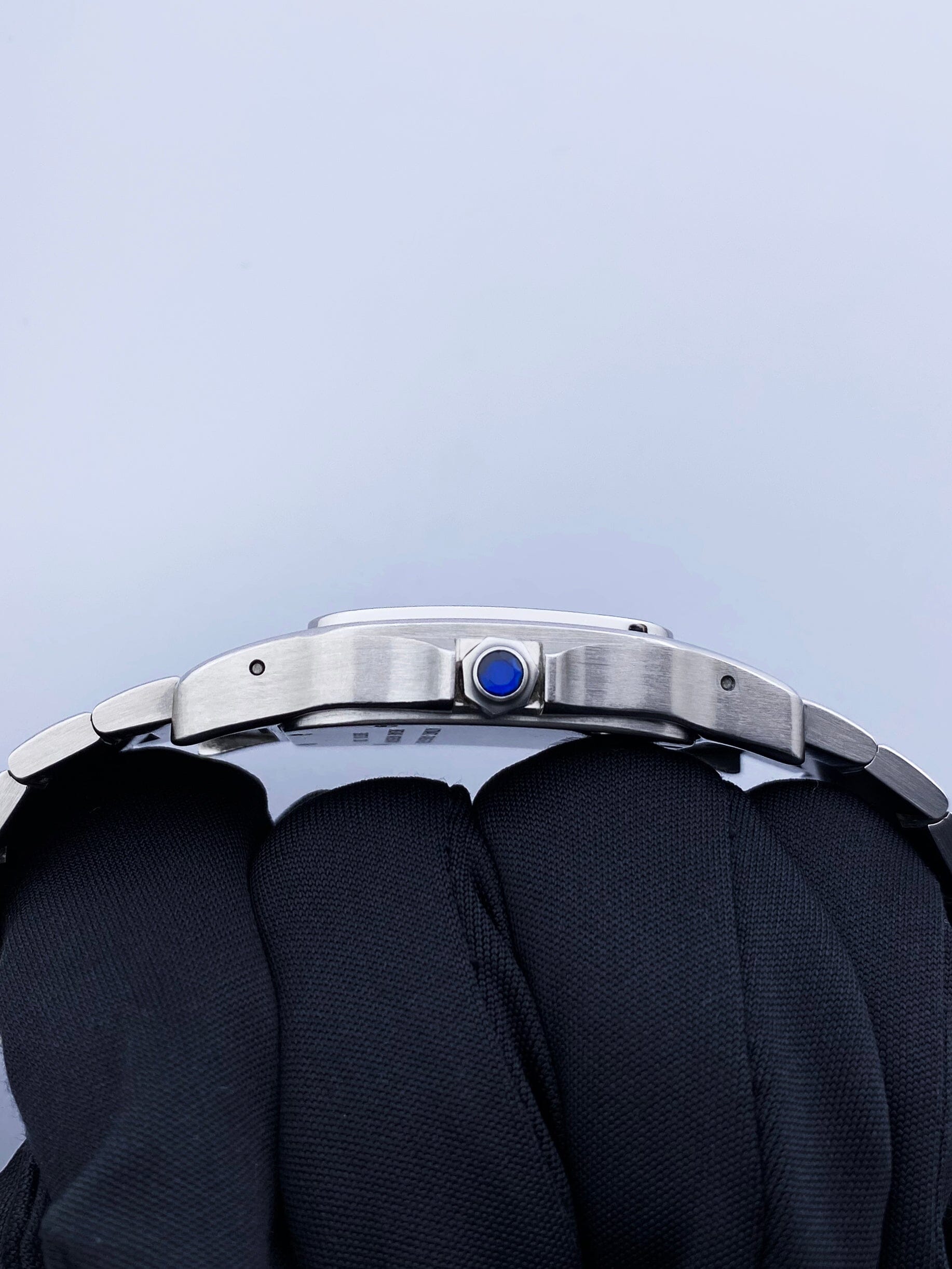 C11242106X_7 copy.jpg