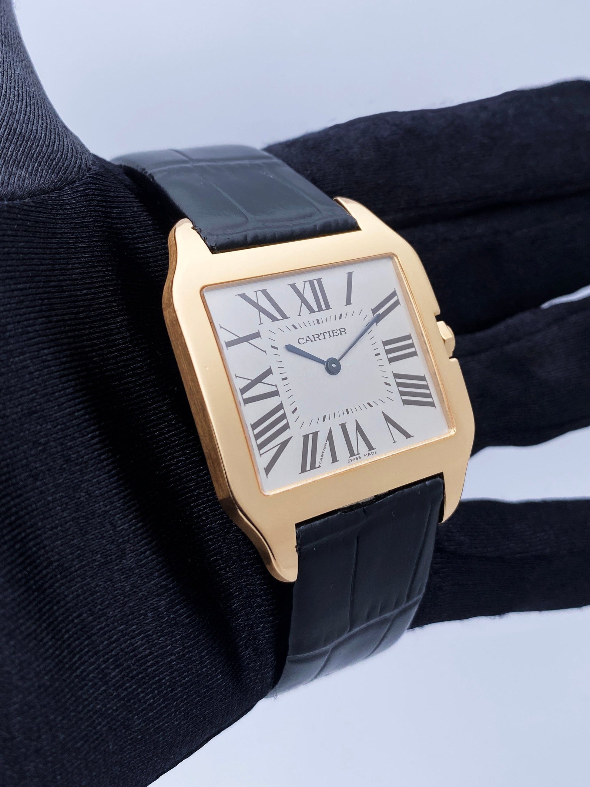 Cartier Santos Dumont W2006951 18K Rose Gold Mens Watch Box Papers