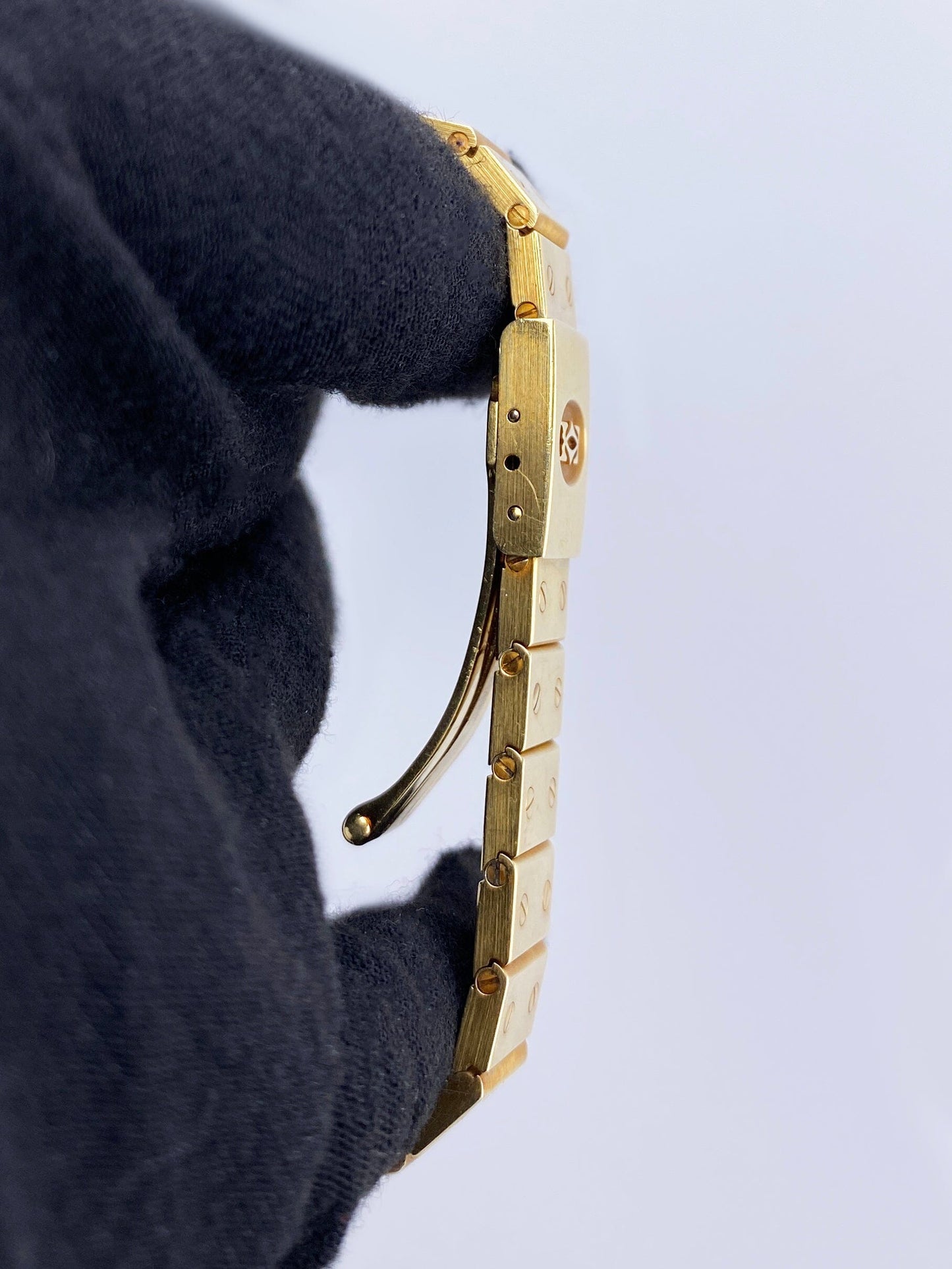 Cartier Santos Vendôme 84738788 18K Yellow Gold Ladies Watch - Watches