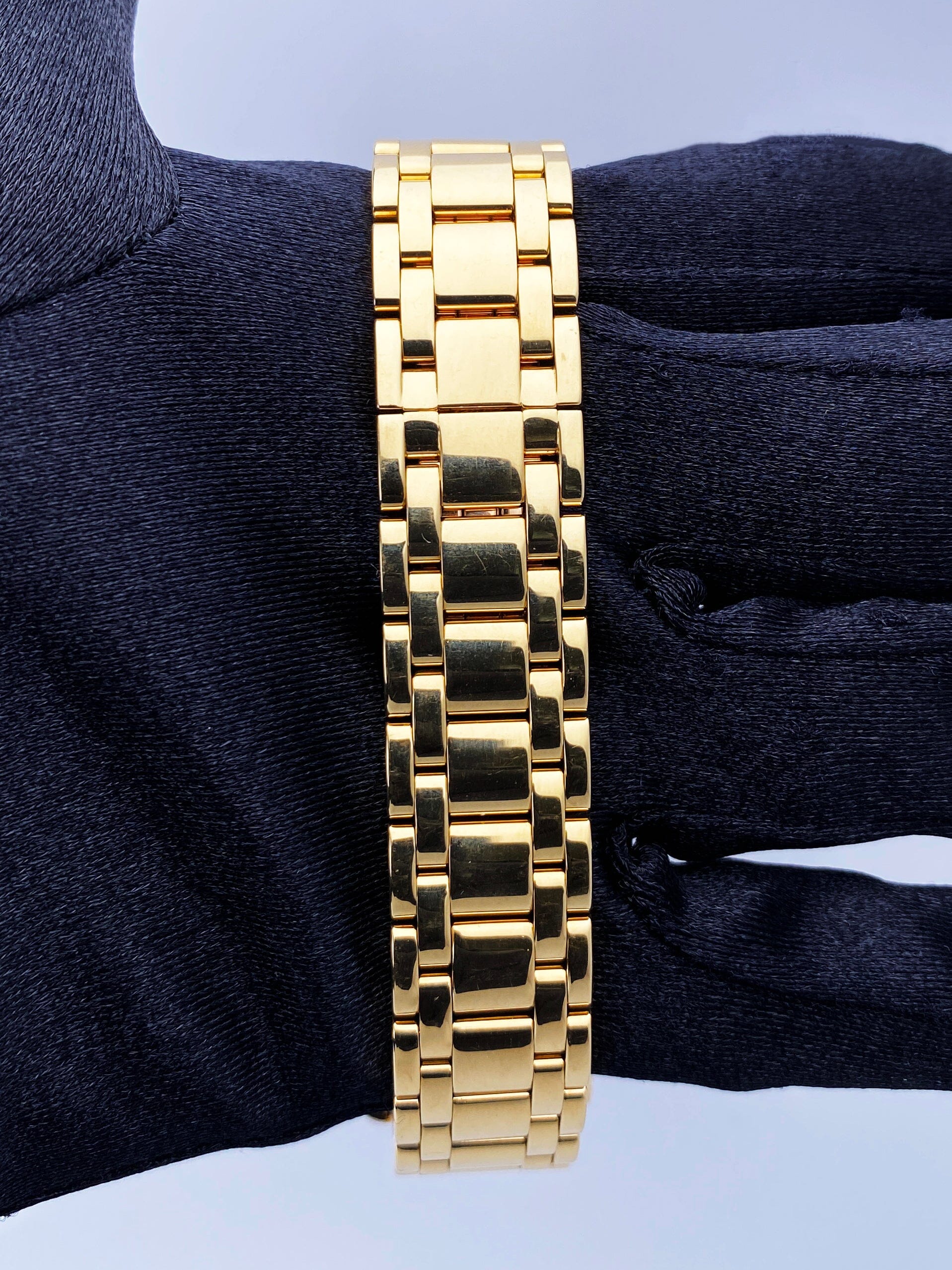 C08102201X_7 copy.jpg