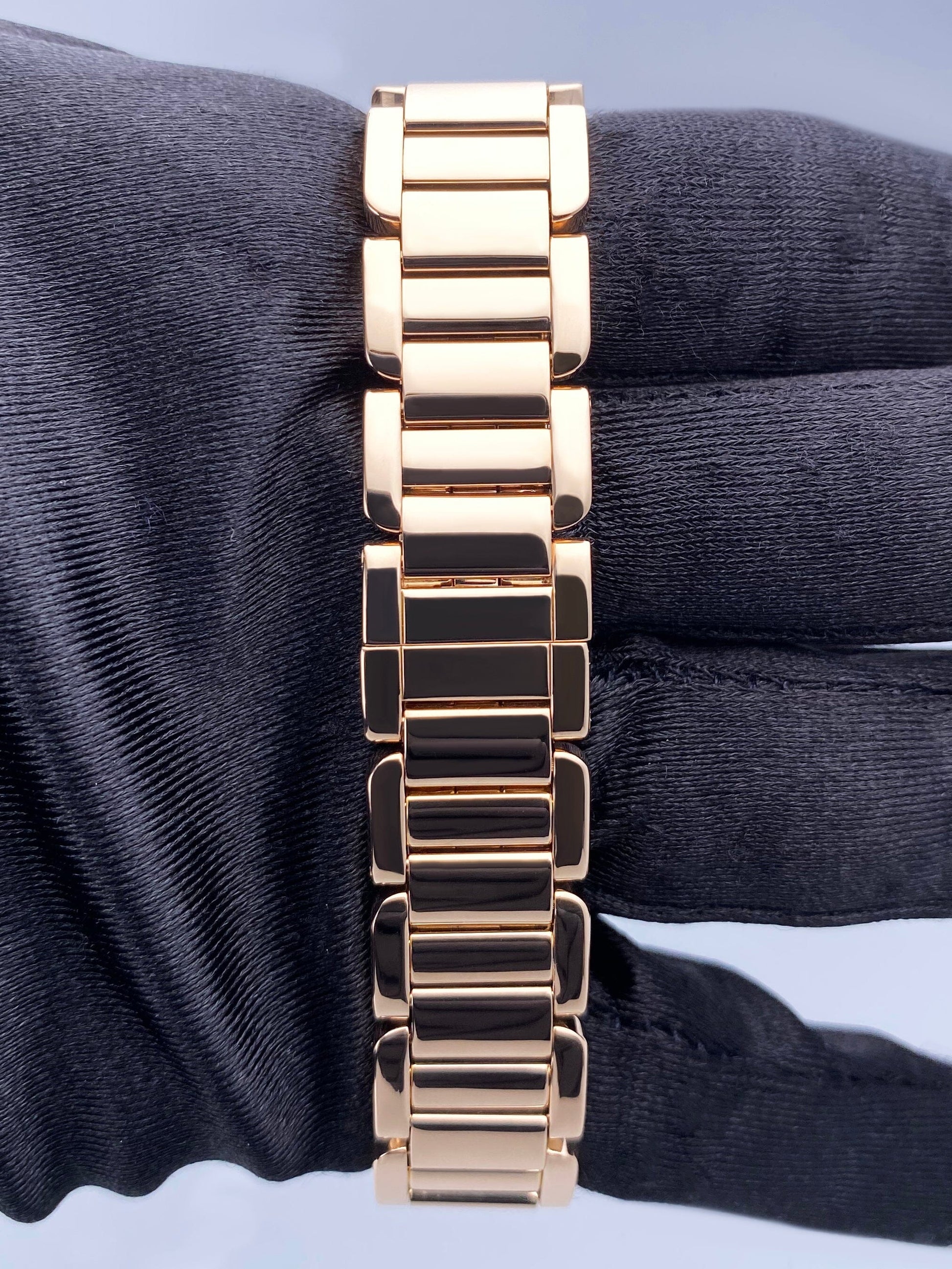 CW5310013SVRB-1_7.jpg