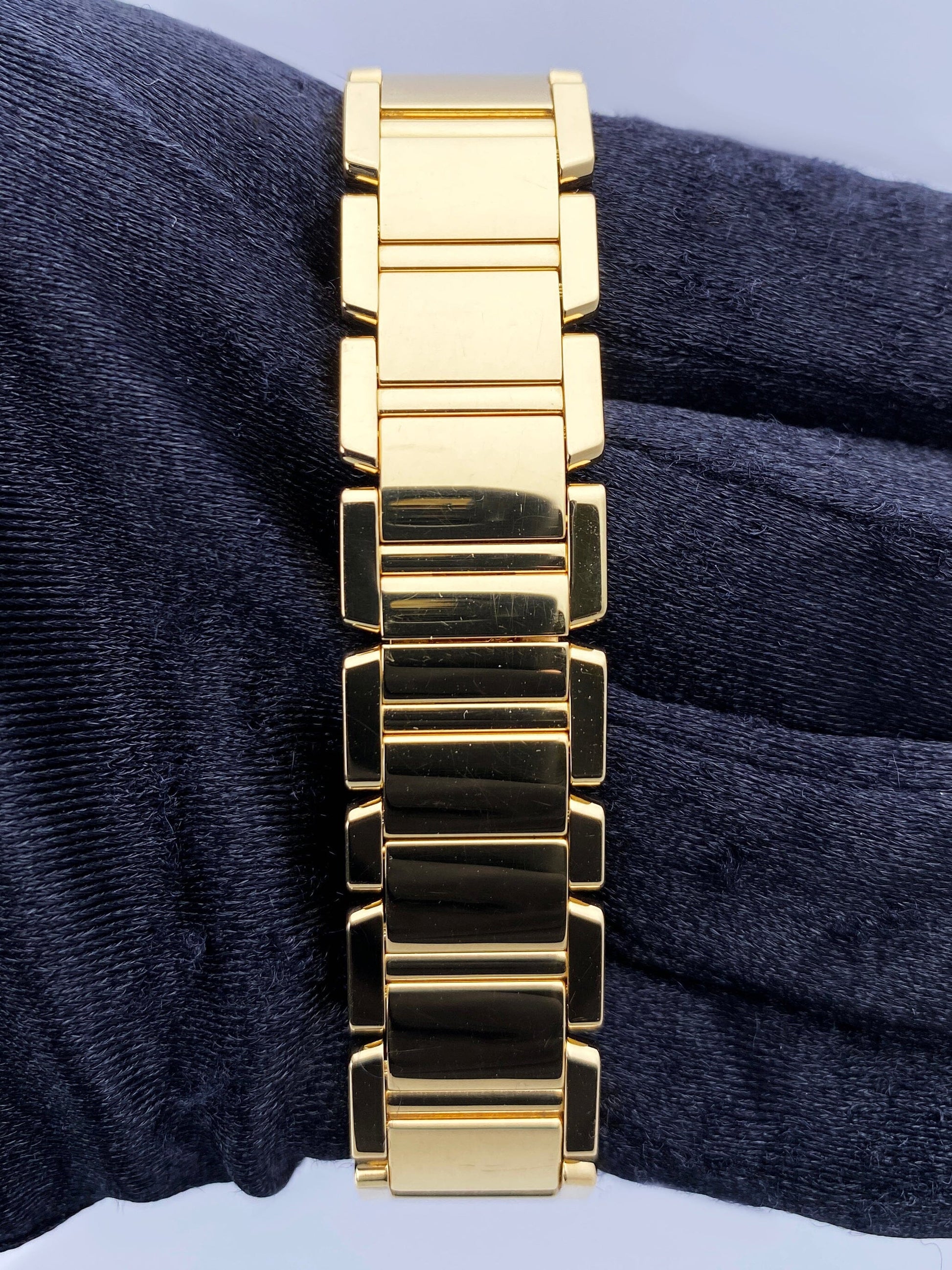 Cartier Tank Francaise W50002N2 Yellow Gold Ladies Watch - Virtual