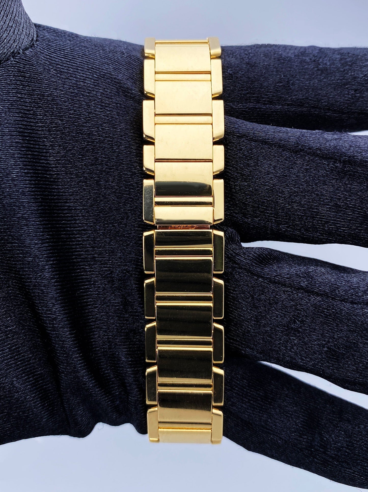 Cartier Tank Francaise W50002N2 Yellow Gold Ladies Watch Box Papers - Watches