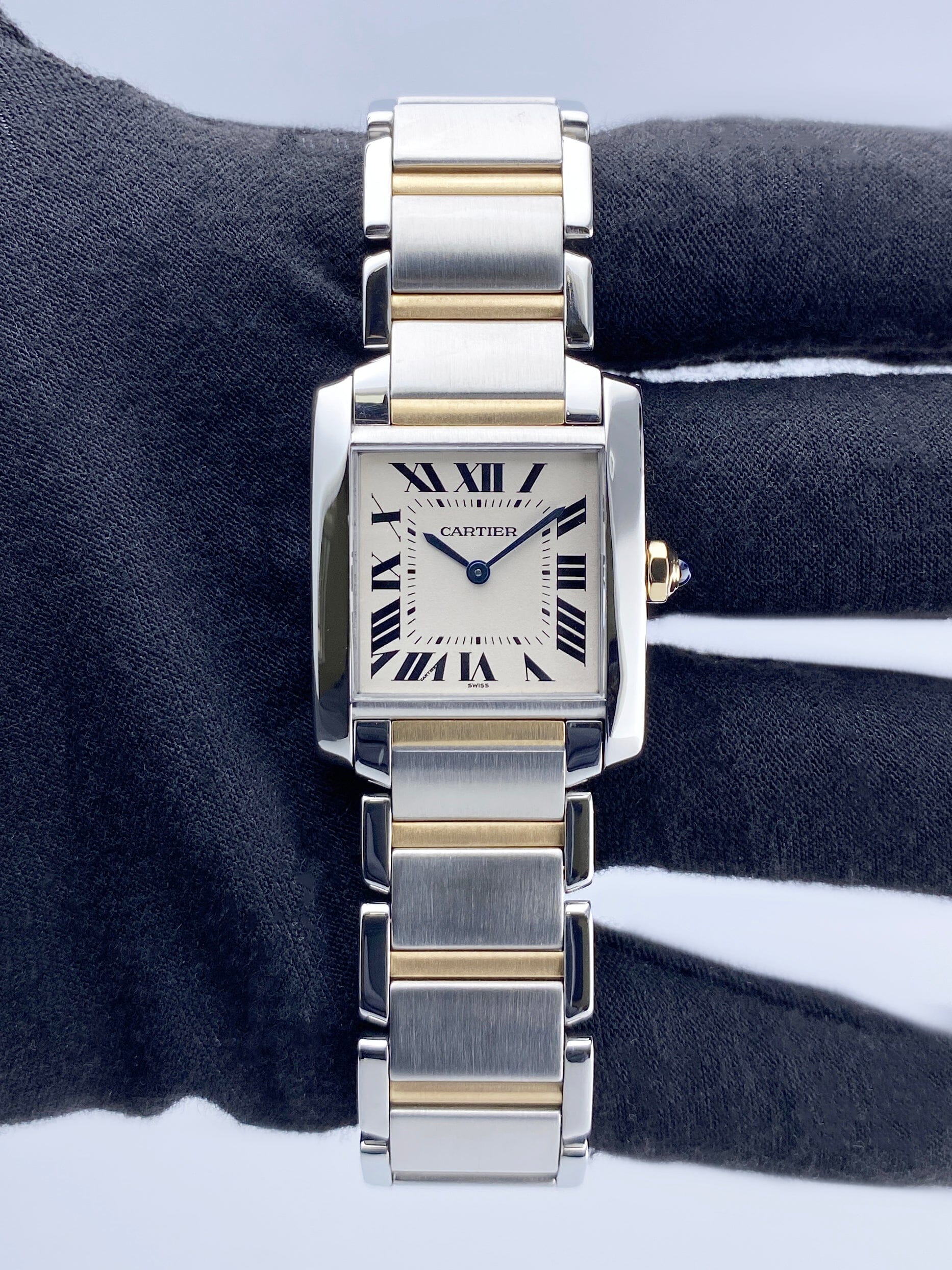 Cartier Tank Francaise SM W51028Q3 2コマ Cartier Tank Francaise W51028Q3 MOP Steel Ladies Watch
