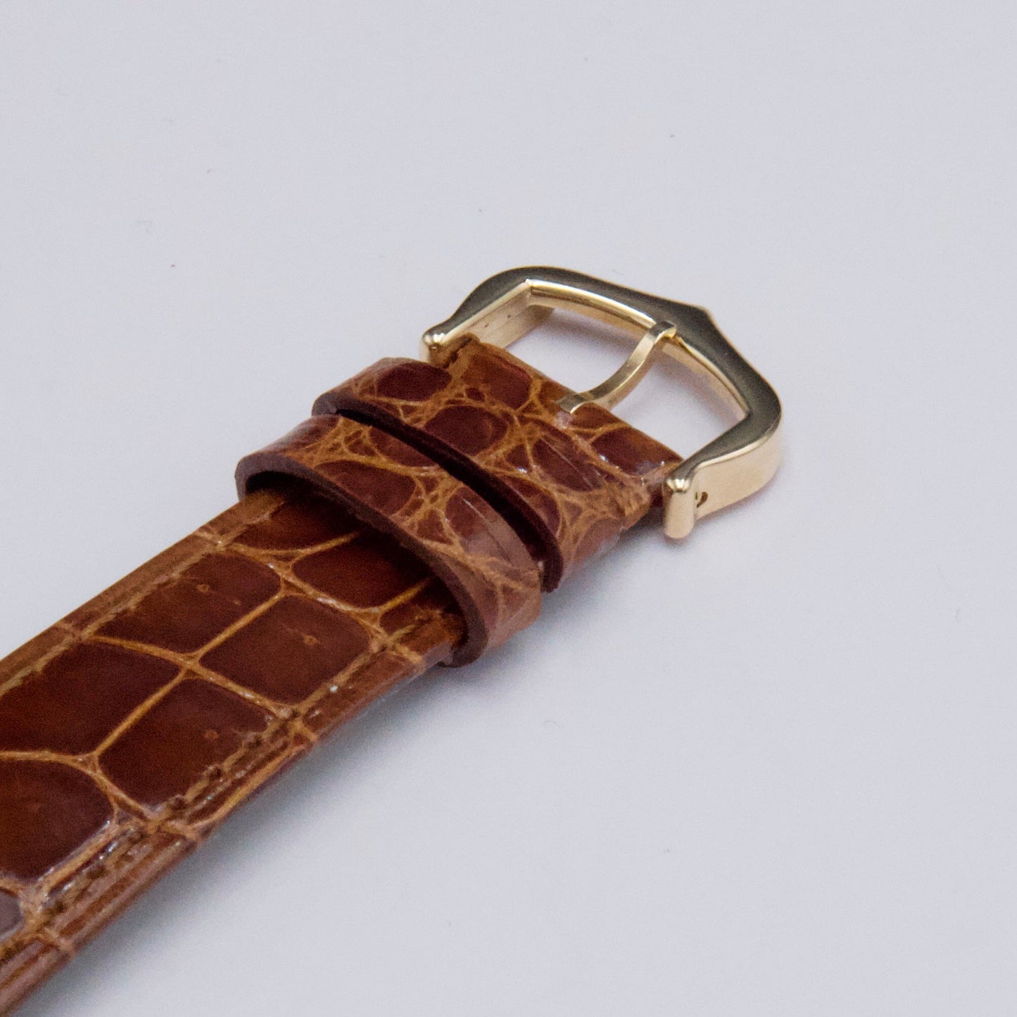 Cartier Tank Louis W1529756 18K Yellow Gold Mens Watch - Wristwatch