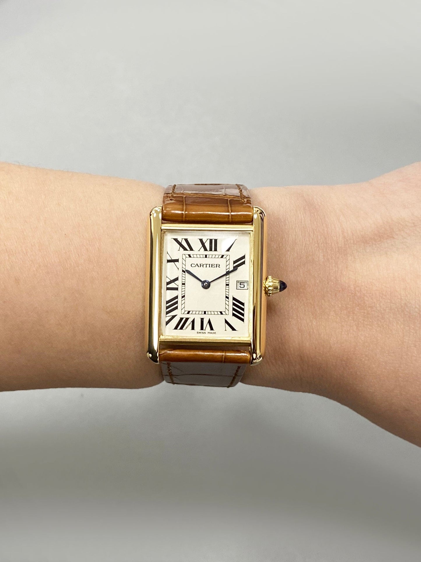 Cartier Tank Louis W1529756 18K Yellow Gold Mens Watch