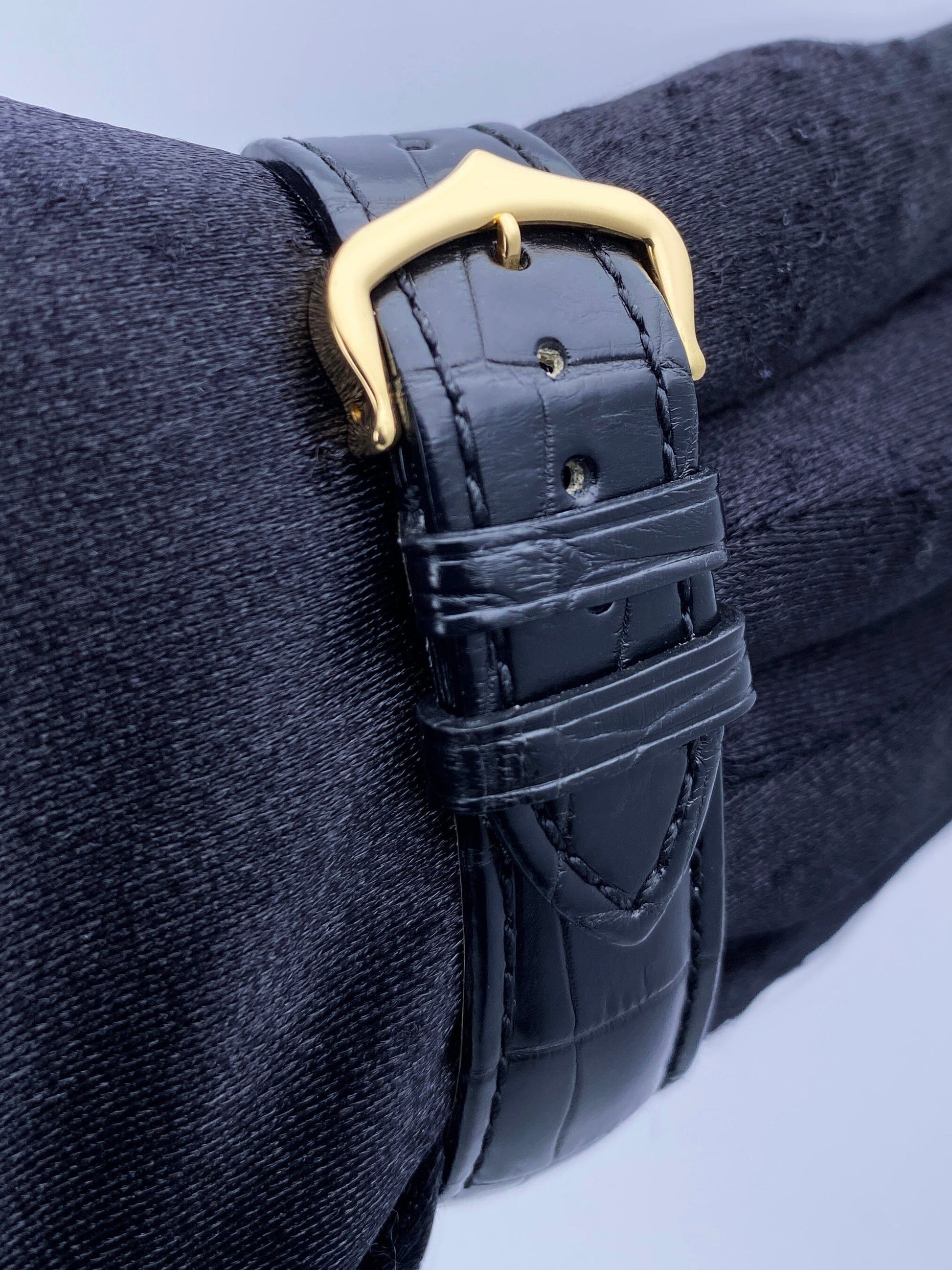 Cartier Tank Louis W1529756 18K Yellow Gold Mens Watch Box Papers - Wristwatch