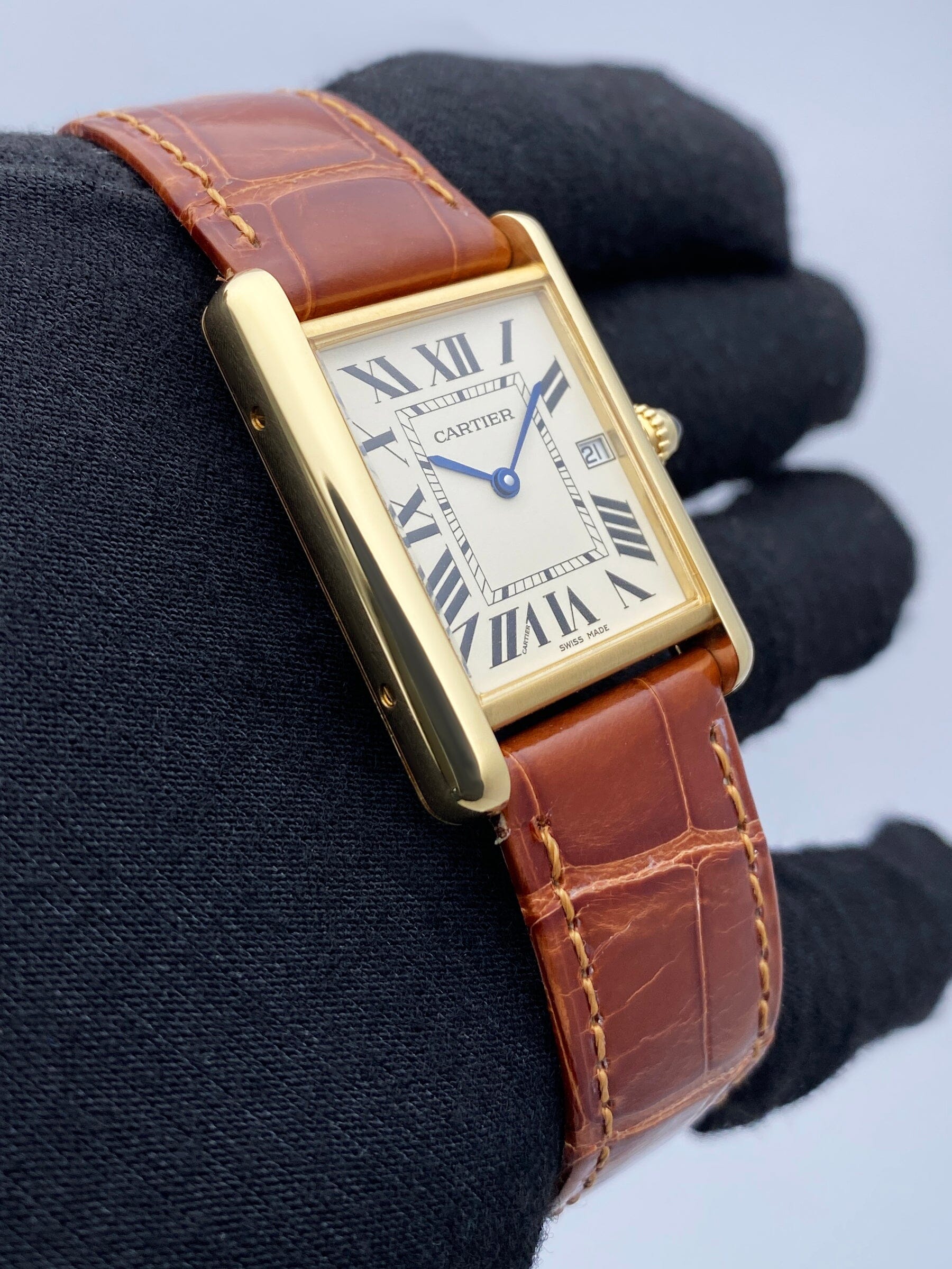 Cartier Tank Louis W1529756 18K Yellow Gold Mens Watch Box – Phigora