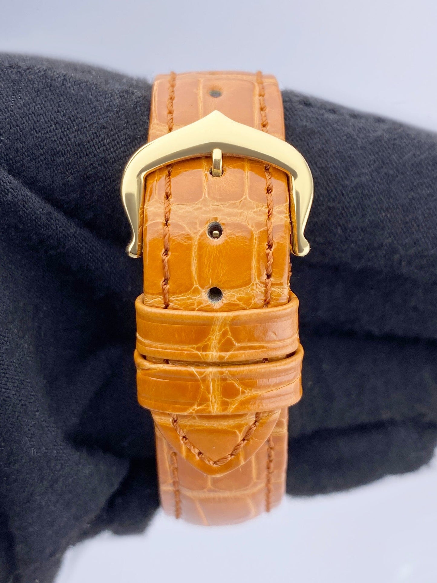 Cartier Tank Louis W1529856 18K Yellow Gold Ladies Watch Box Papers - Watches