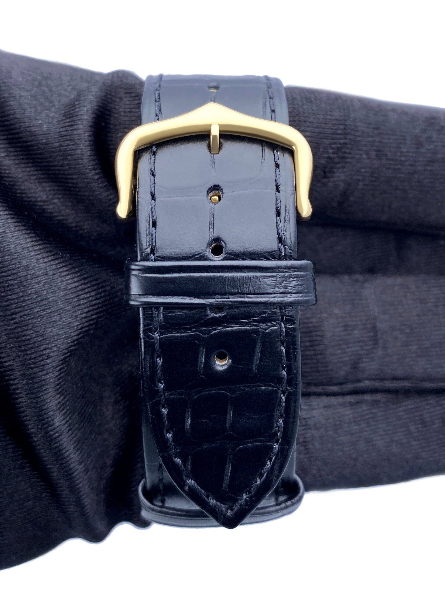 Cartier Tank Solo Large W1018855 18K Yellow Gold Watch - Watches