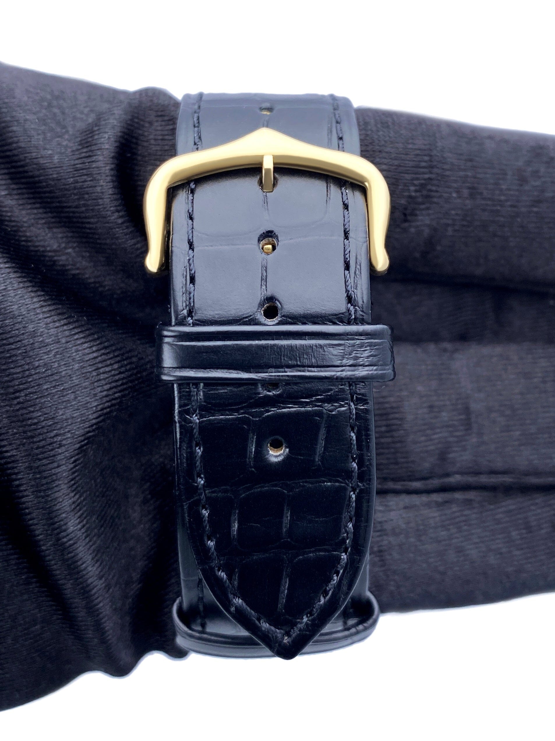 Cartier Tank Solo Large W1018855 18K Yellow Gold Watch - Watches