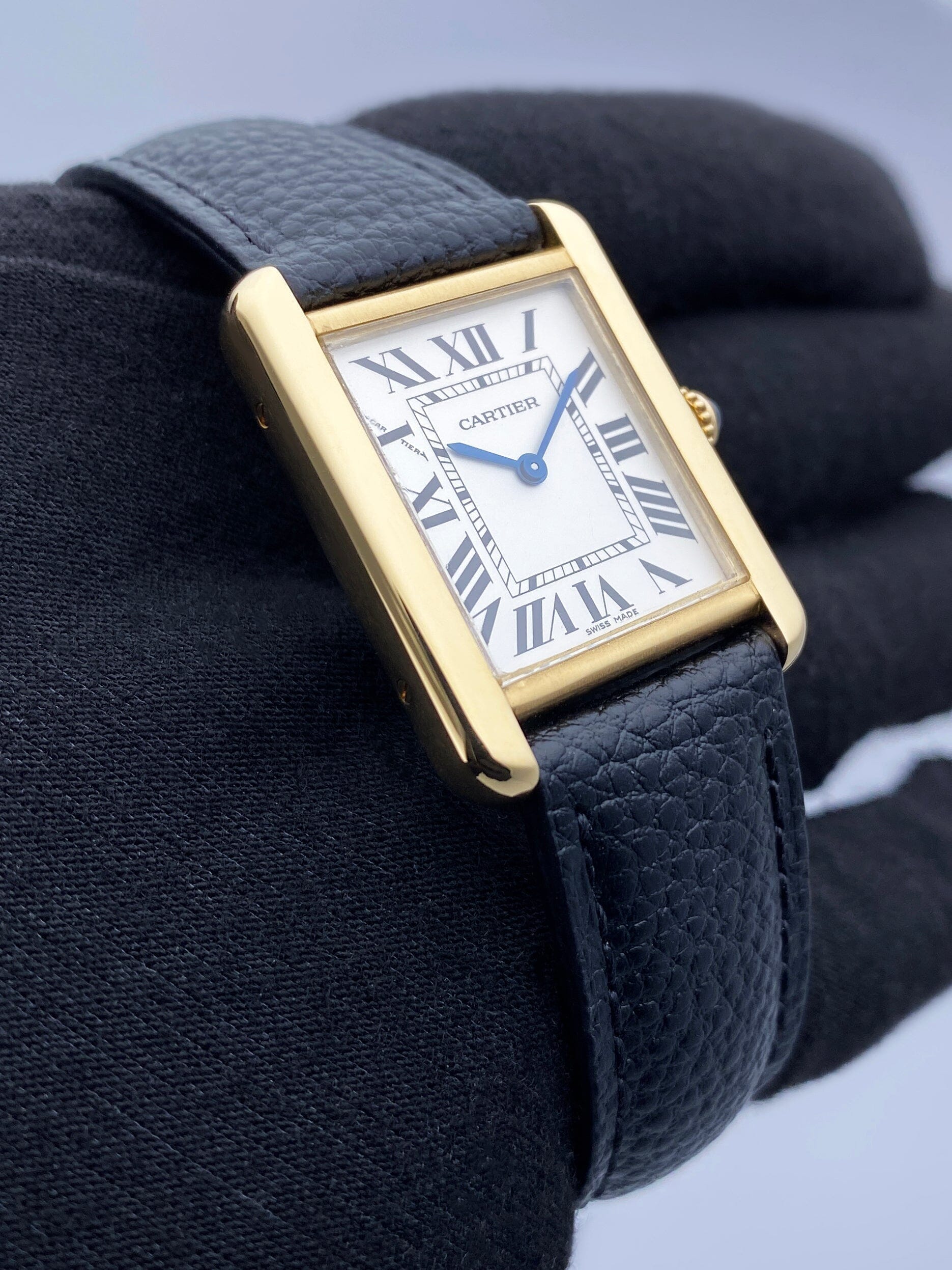 Cartier Tank Solo W1018755 18K Yellow Gold Ladies Watch - Watches