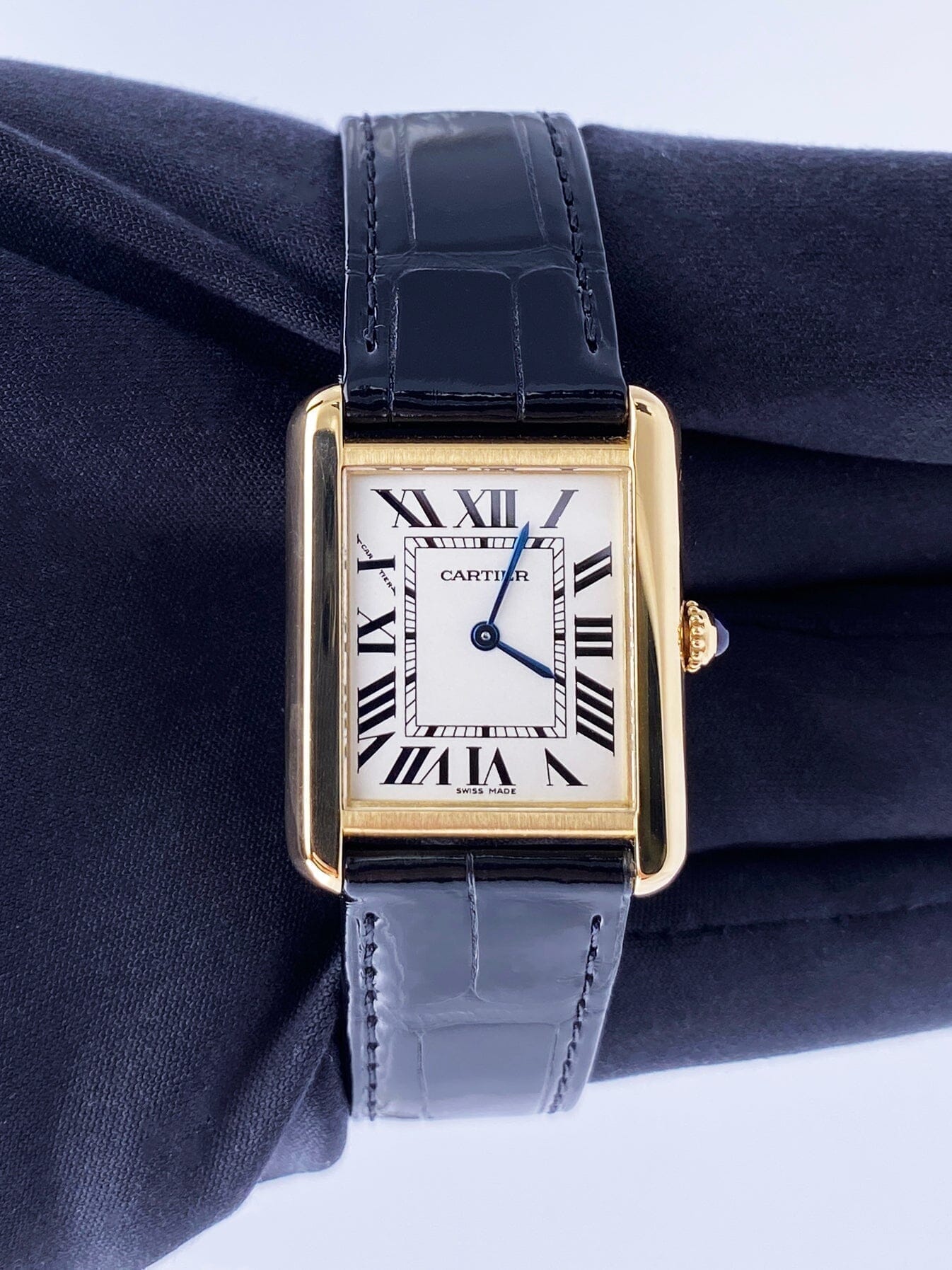 Cartier Tank Solo W1018755 18K Yellow Gold Ladies Watch Box Papers - Watches