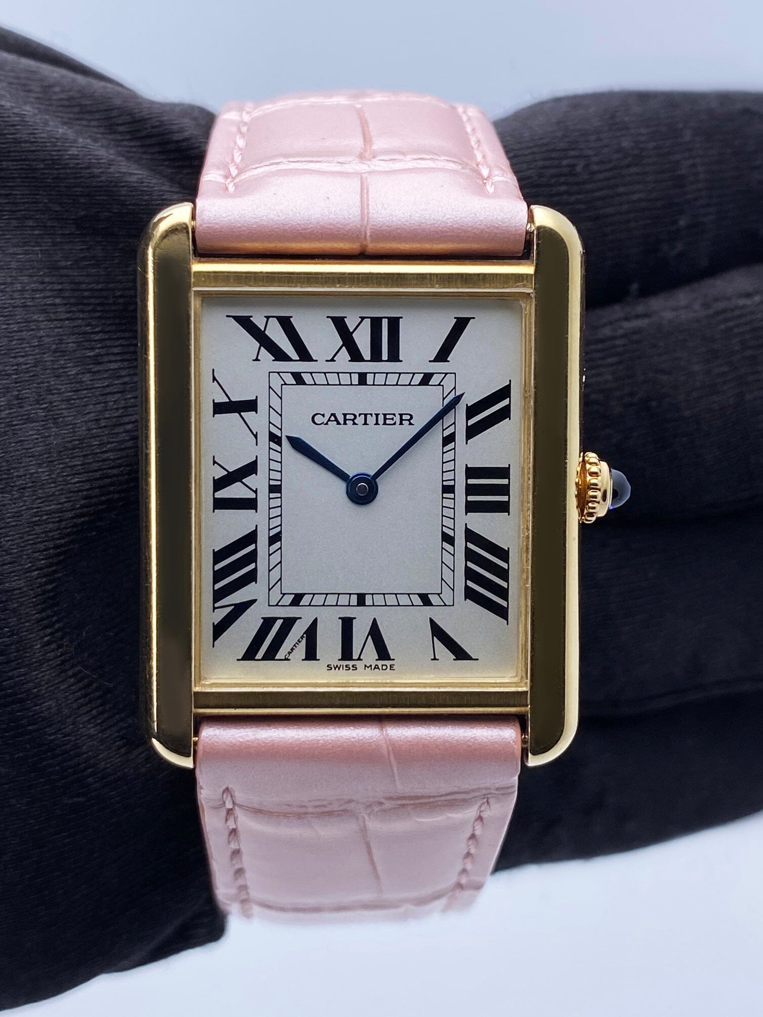 Cartier Tank Solo W1018855 Large Size 18K Yellow Gold – Phigora