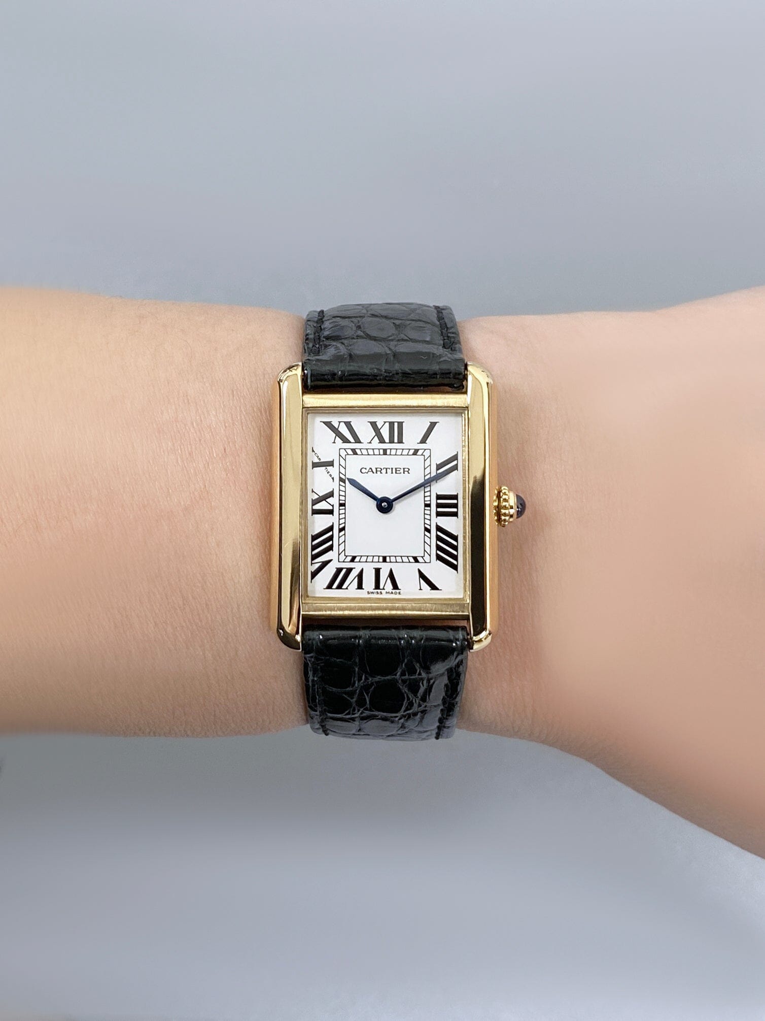 Cartier Tank Solo W5200002 18K Yellow Gold Ladies Watch - Watches
