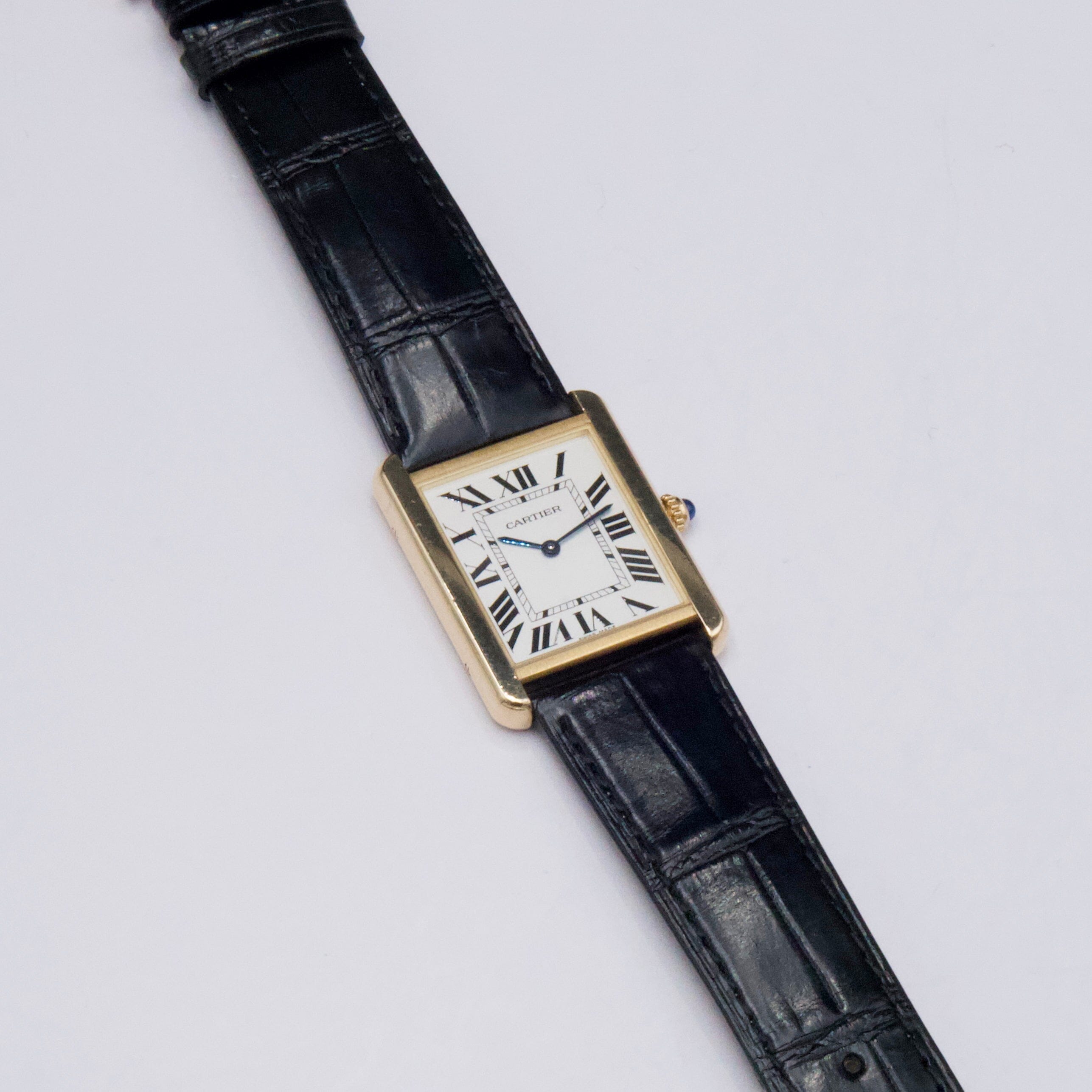 Cartier Tank Solo W5200004 Large Size 18K Yellow Gold Mens Watch