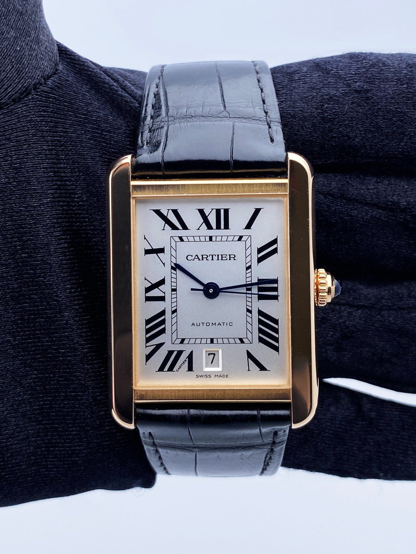 Cartier Tank Solo XL W5200026 18K Rose Gold Mens Watch - Virtual
