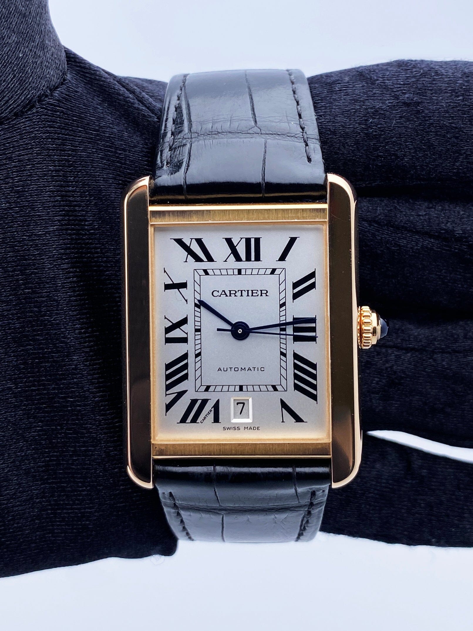 Cartier Tank Solo XL W5200026 18K Rose Gold Mens Watch - Virtual