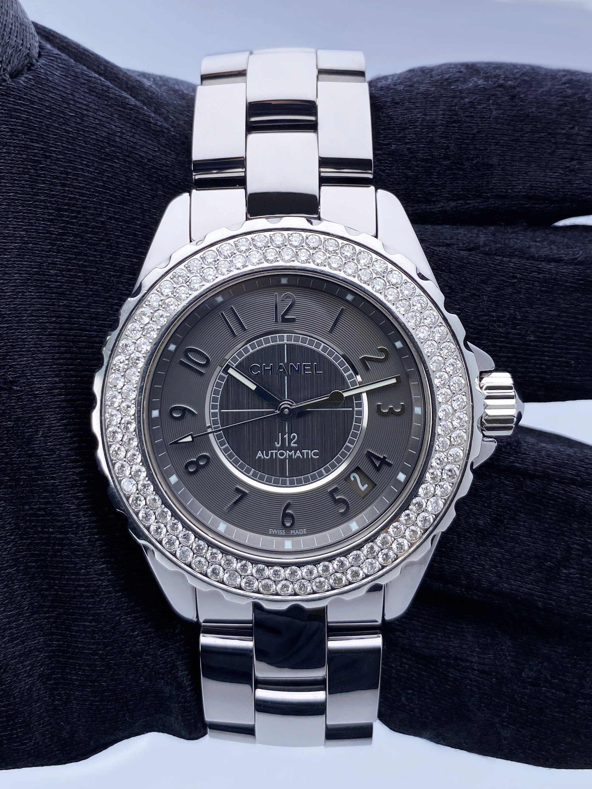 Chanel J12 Diamond Bezel Ceramic Mens Watch - Wristwatch