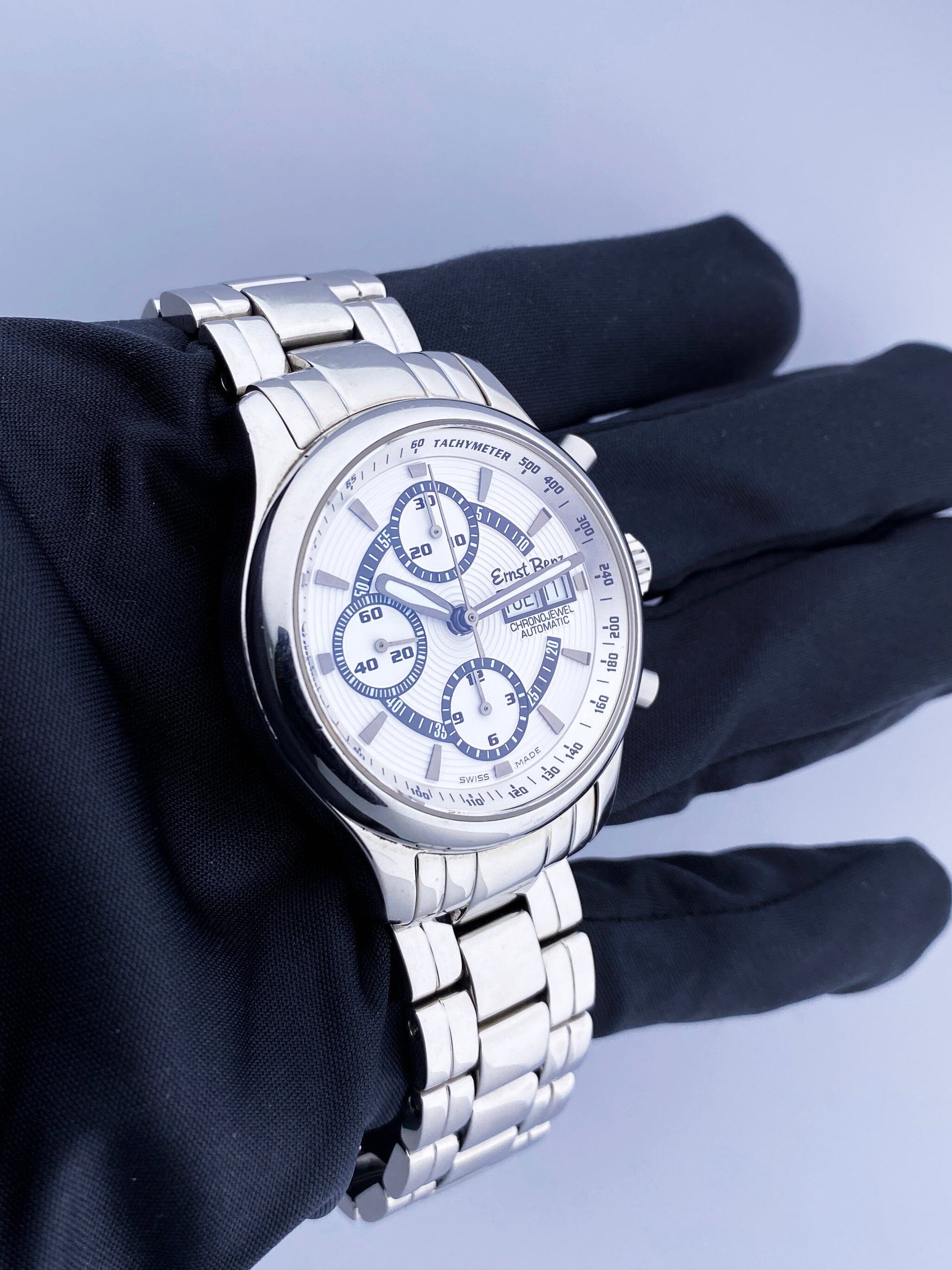 EMB03211902X_3 copy.jpg