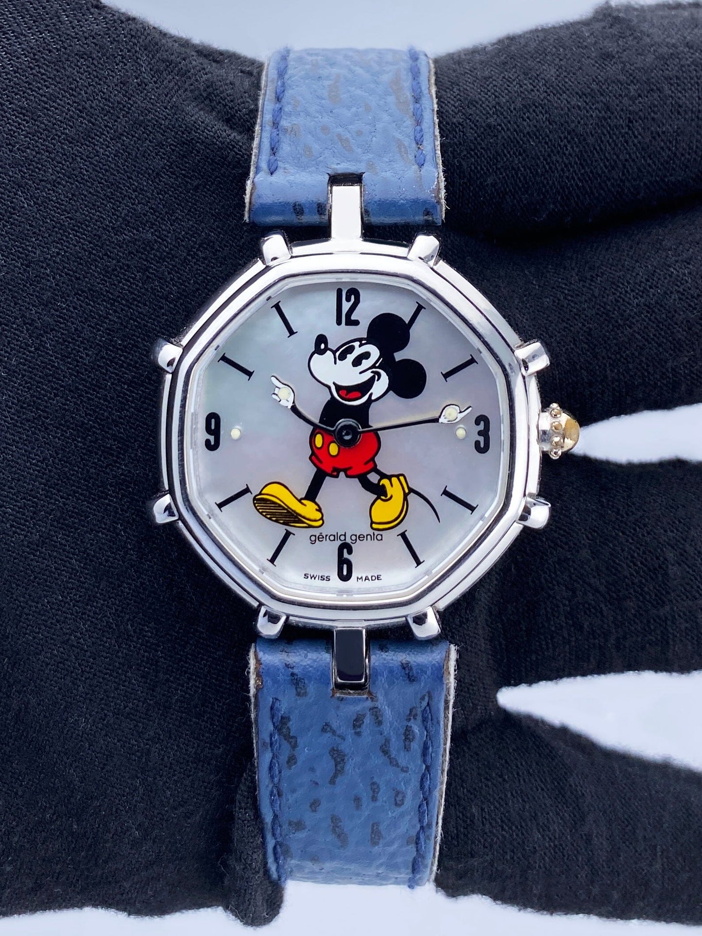 Gérald Genta Disney G.3450.7 Micky Mouse Dial Ladies Watch Box Papers - Watches