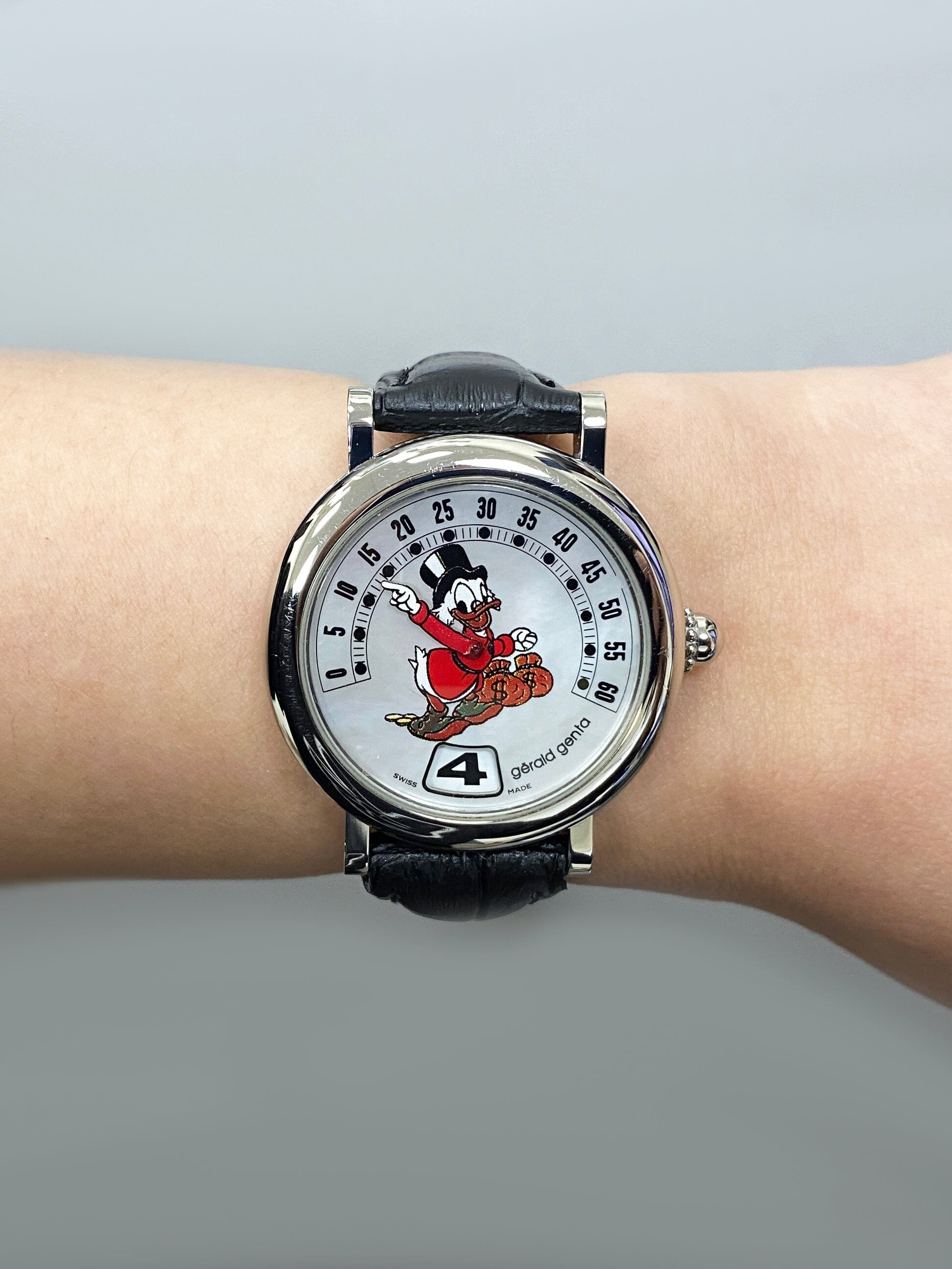 DEATHSKELETON デススケ 丸岡和吾　genttoys gent Gérald Genta Retro Disney G.3612.7 Scrooge McDuck MOP Dial – Phigora