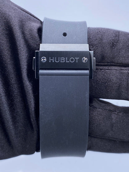 Hublot Classic Fusion Aerofusion Black Magic Mens Watch Box Papers
