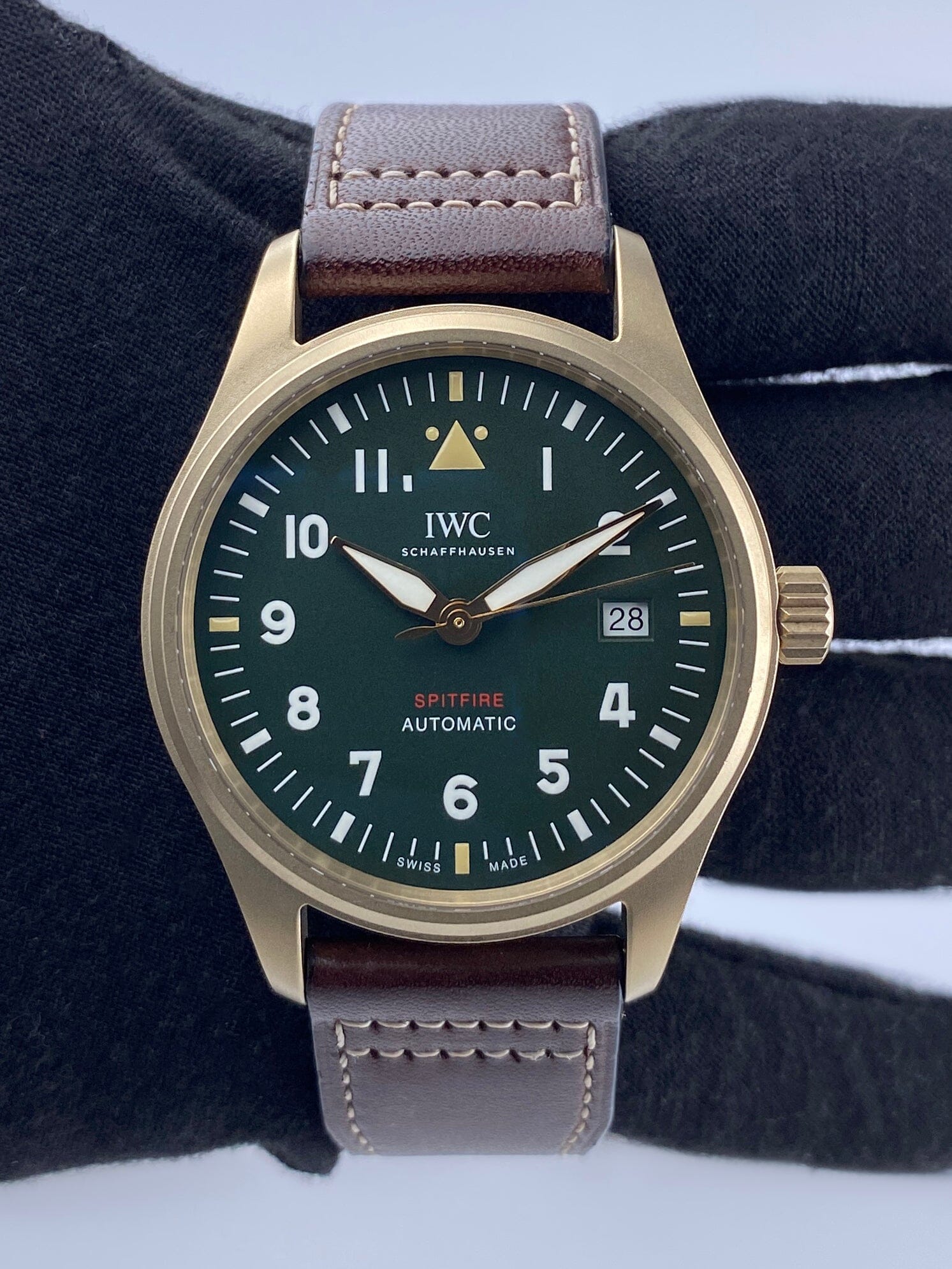 IW326802GEAS-1_2.jpg