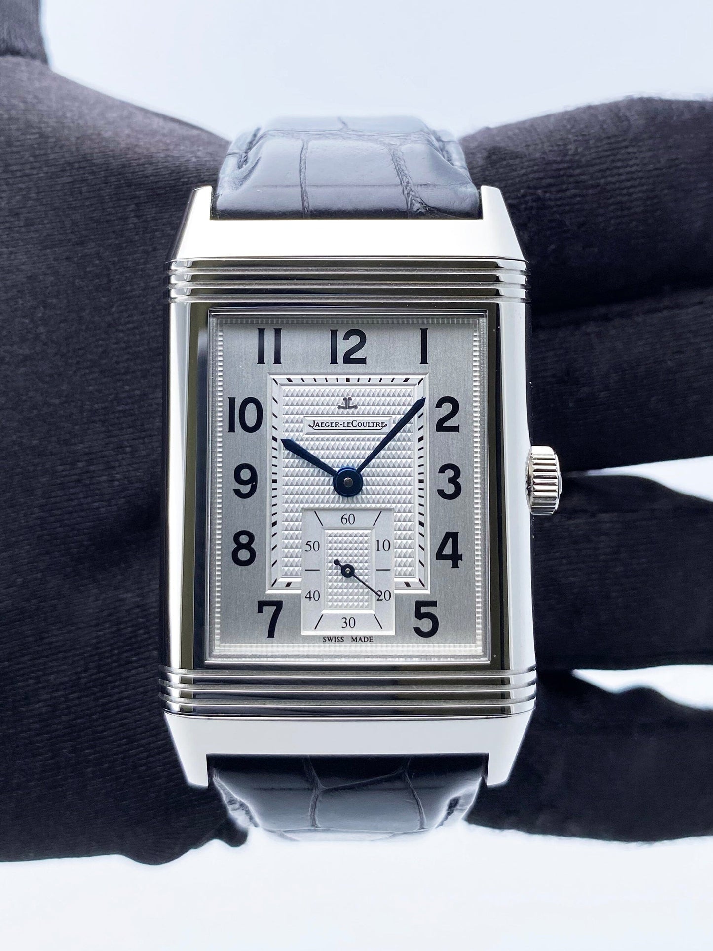Jaeger-LeCoulture Reverso Classic Q273804 Mens Watch W/Papers - Watches