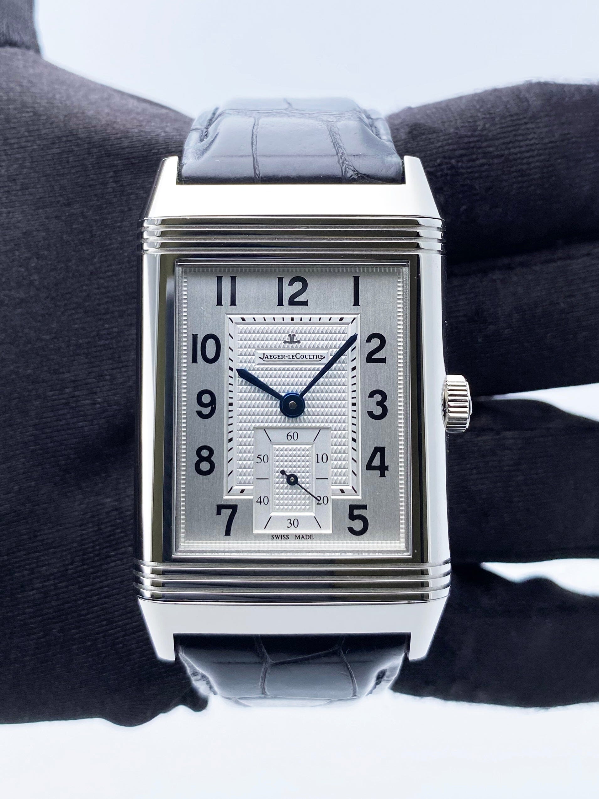 Jaeger-LeCoulture Reverso Classic Q273804 Mens Watch W/Papers - Watches