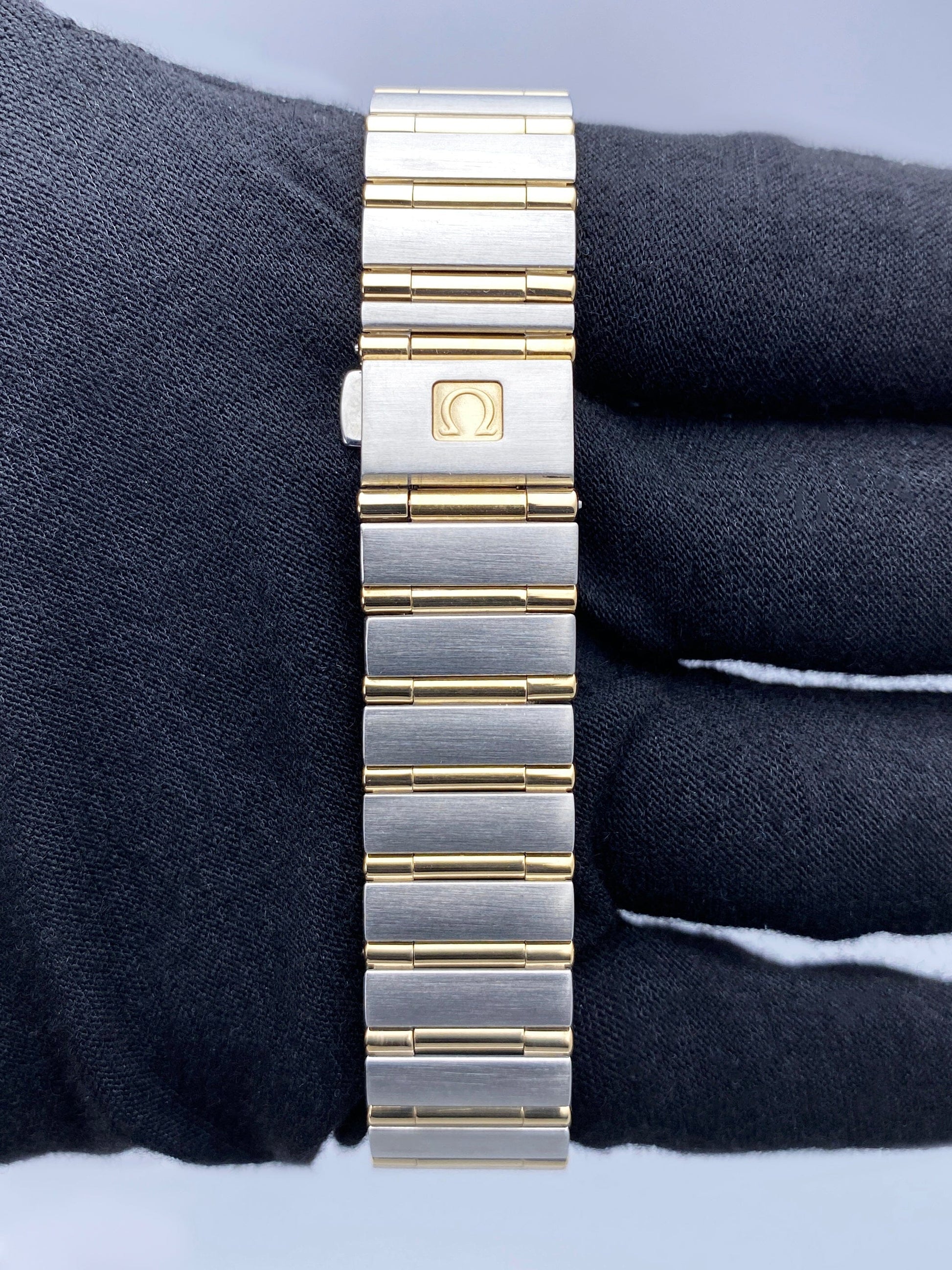 Omega Constellation 1392.30.00 Two Tone Ladies Watch - Watches