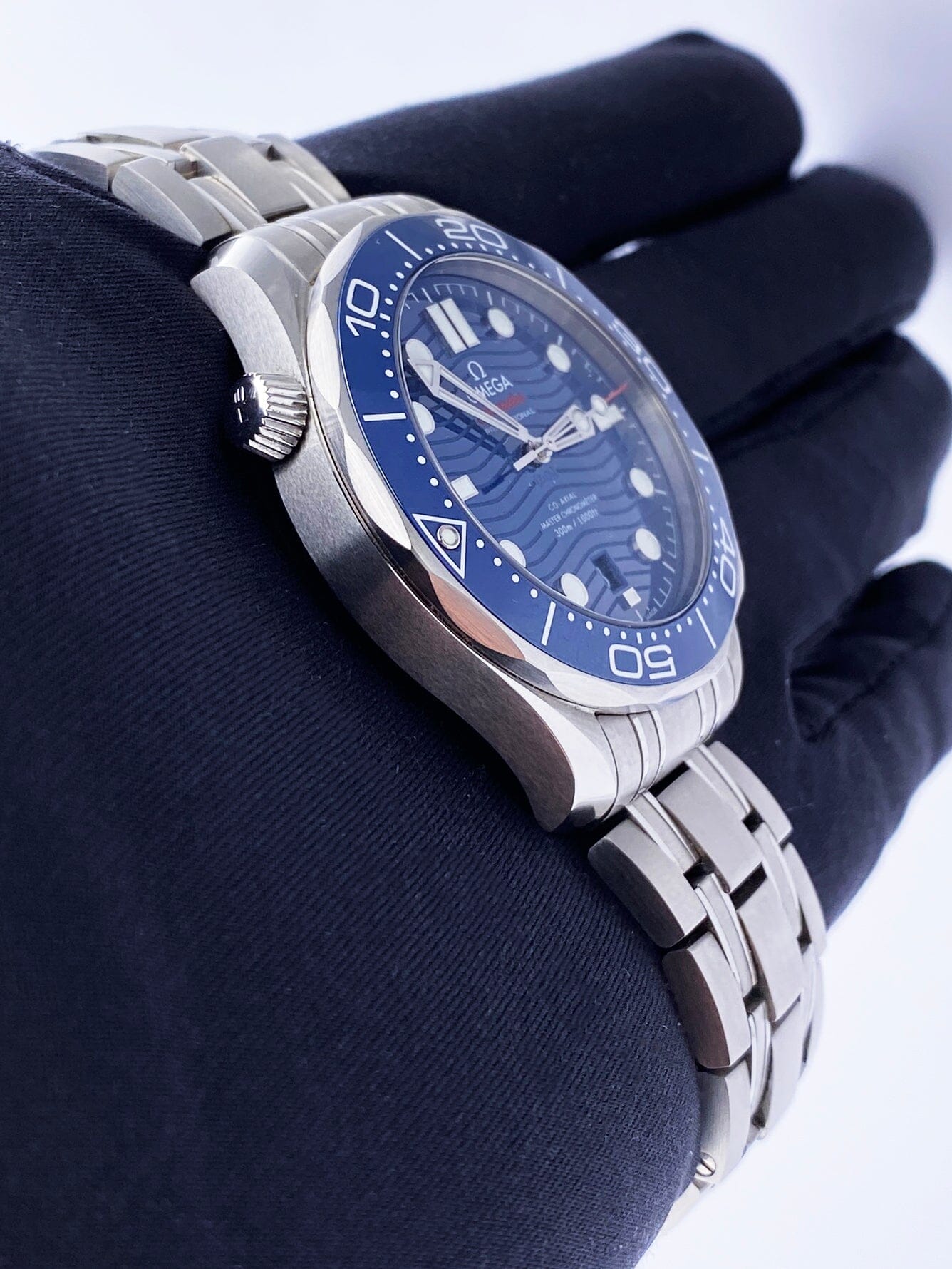 Omega Seamaster Professional 210.30.42.20.03.001 Mens Watch Box Papers - Virtual