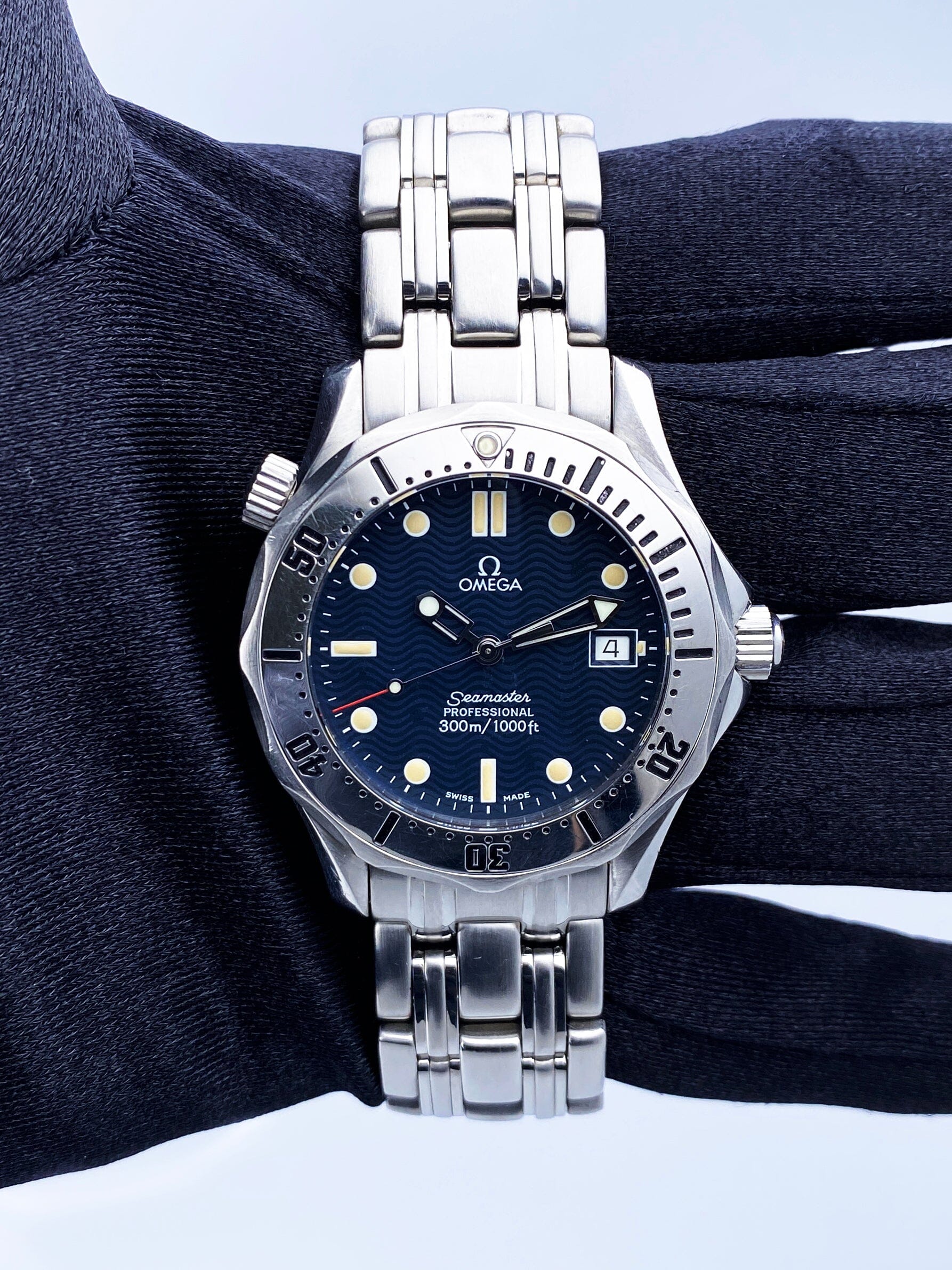 Omega Seamaster Professional 2562.80.00 Mens Watch – Phigora