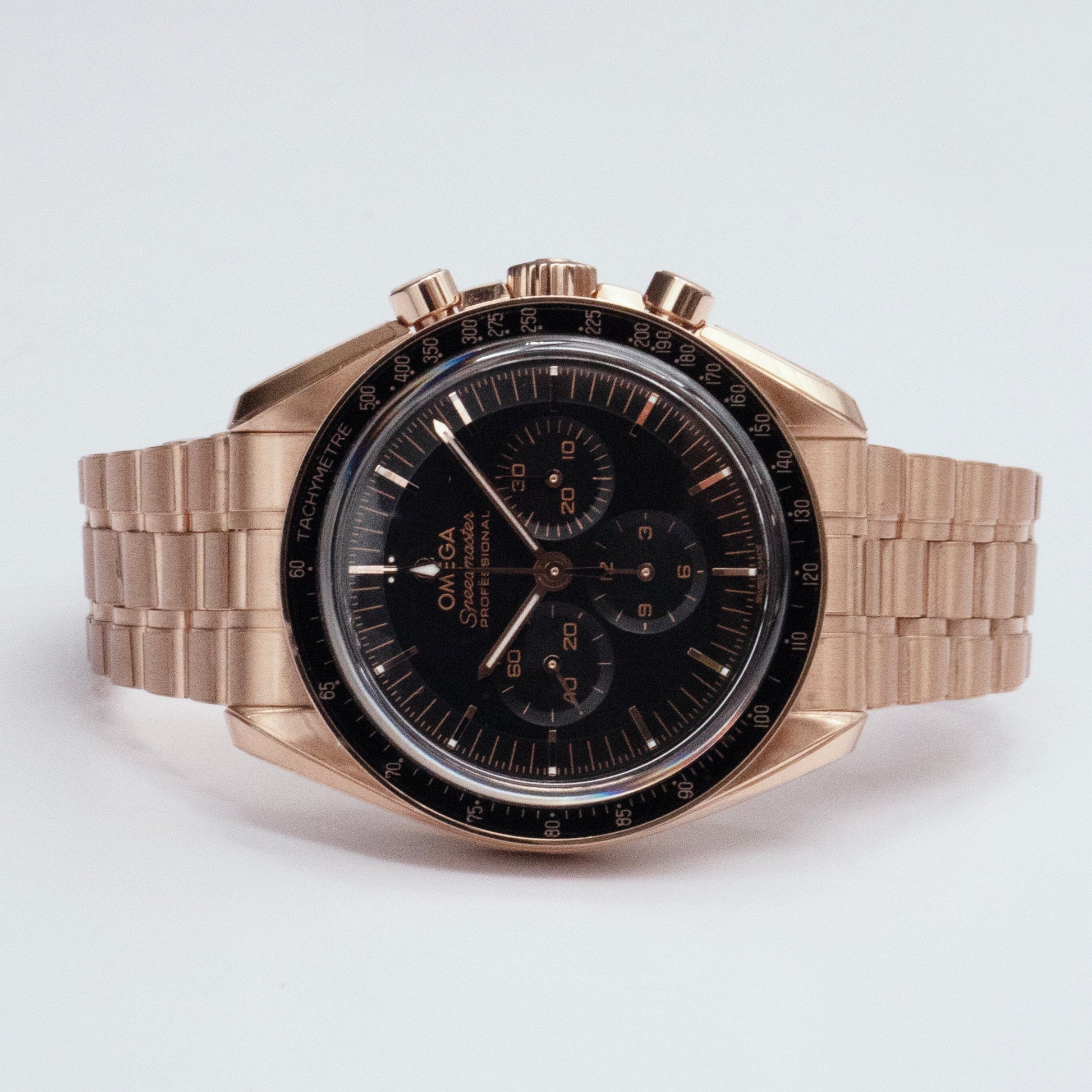 Omega Speedmaster 310.60.42.50.01.001 MOONWATCH Professional Mens Watch Box Papers - Watches