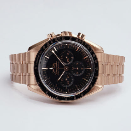 Omega Speedmaster 310.60.42.50.01.001 MOONWATCH Professional Mens Watch Box Papers - Watches