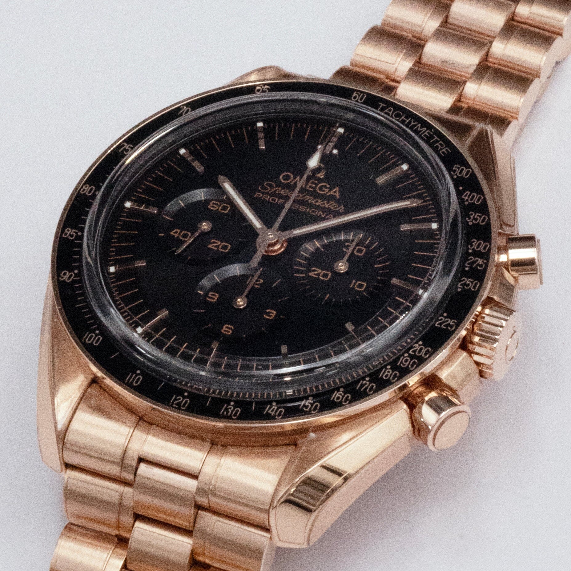 Omega Speedmaster 310.60.42.50.01.001 MOONWATCH Professional Mens Watch Box Papers - Watches