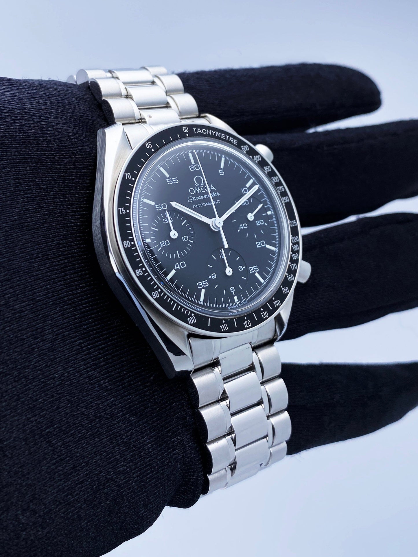 OM08302204X_Omega Speedmaster 3510_3.jpg
